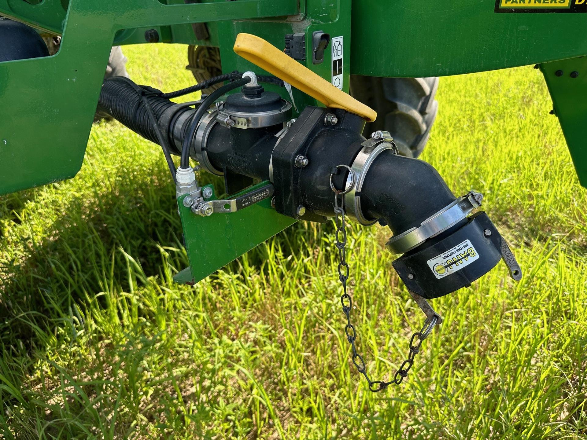 2021 John Deere R4038 Image