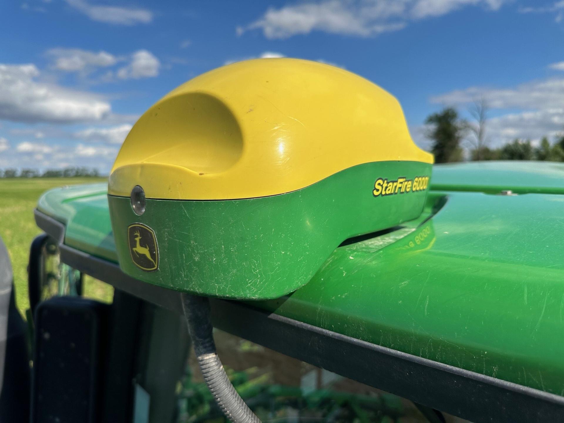 2021 John Deere R4038 Image