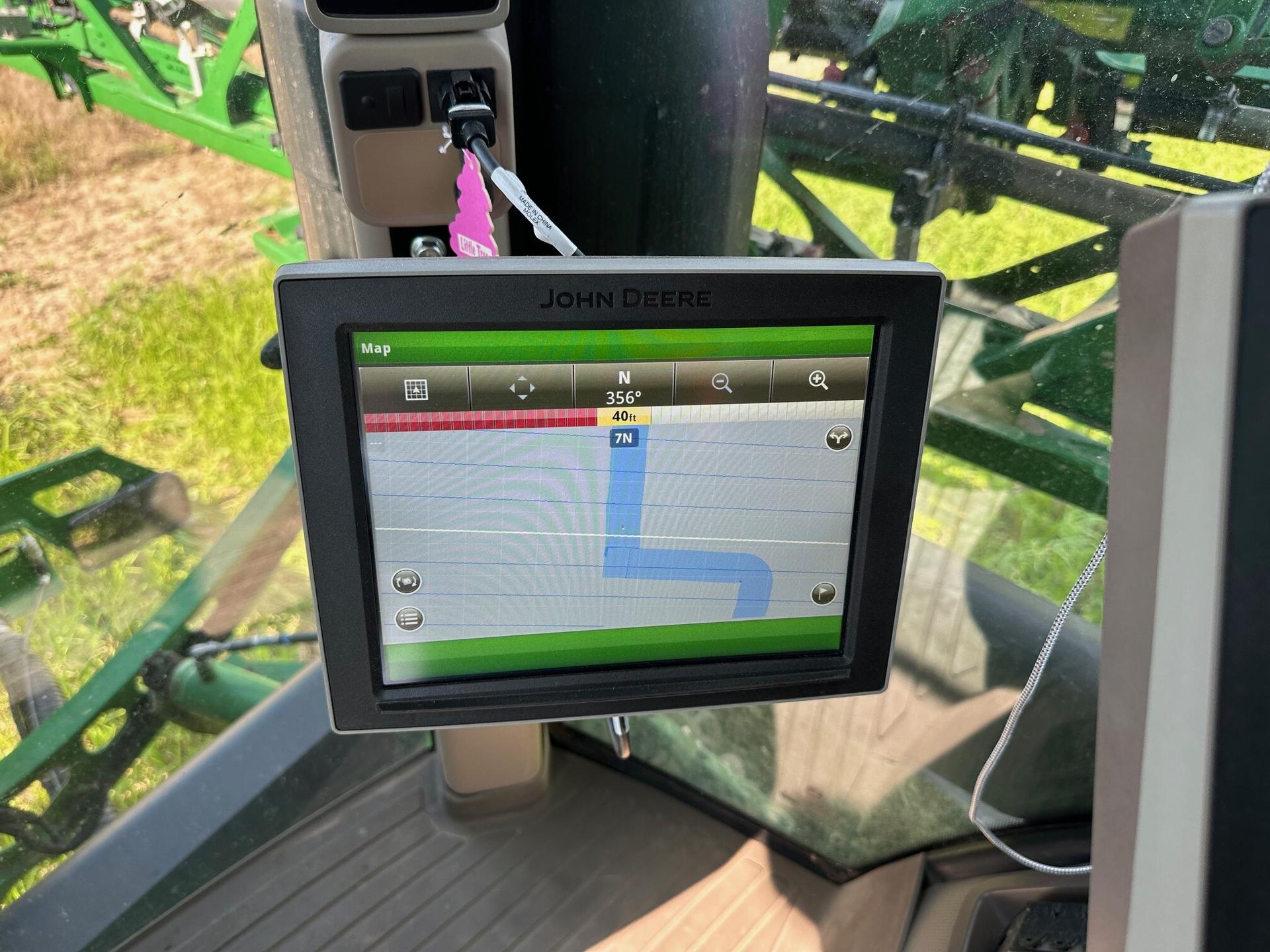 2021 John Deere R4038 Image