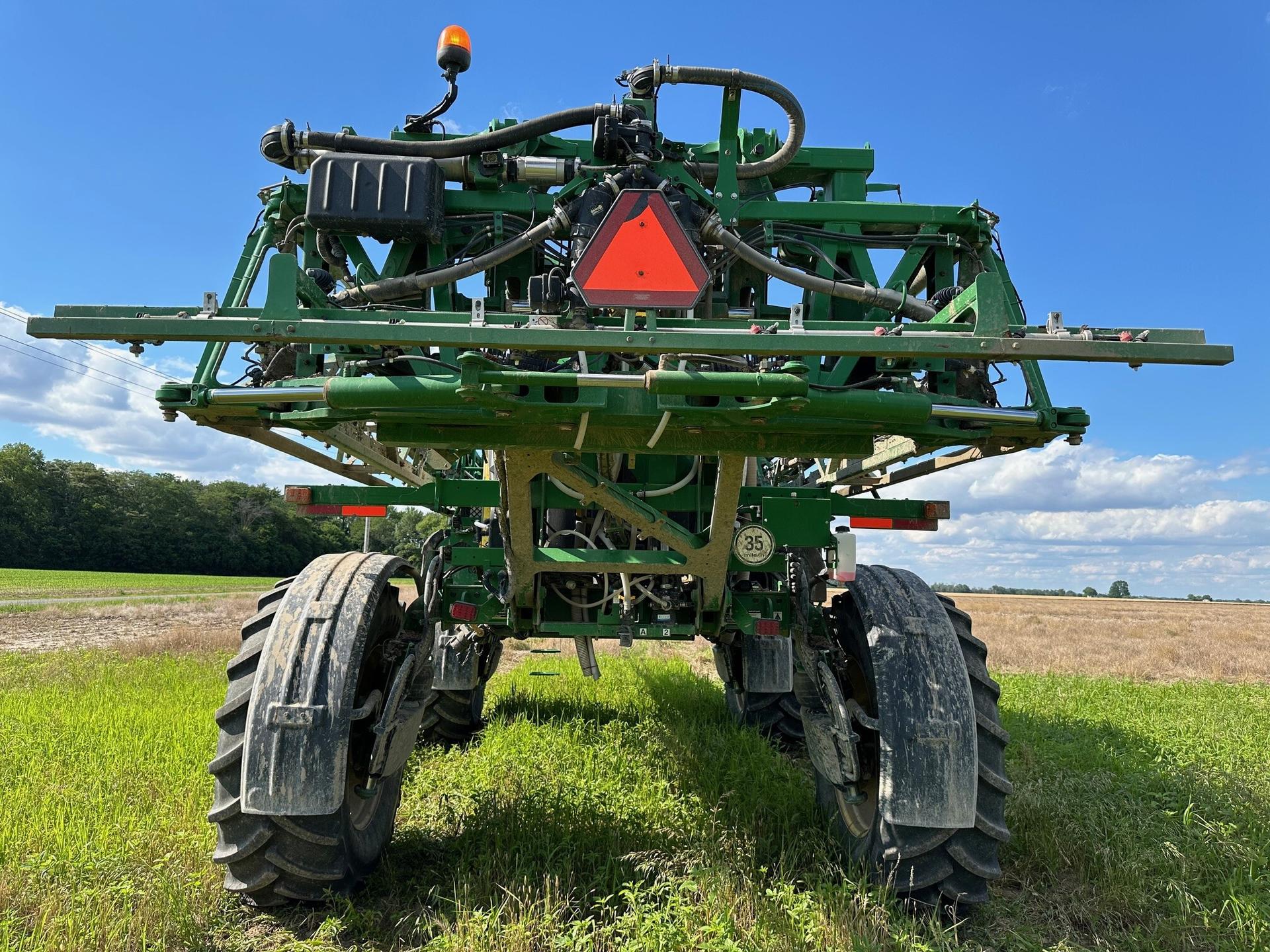 2021 John Deere R4038 Image
