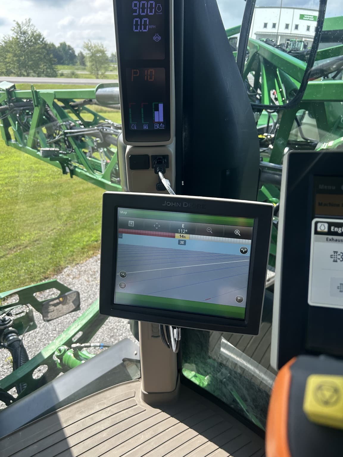 2021 John Deere R4038 Image