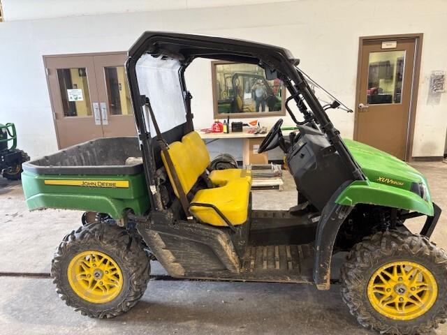 2018 John Deere XUV590M Image