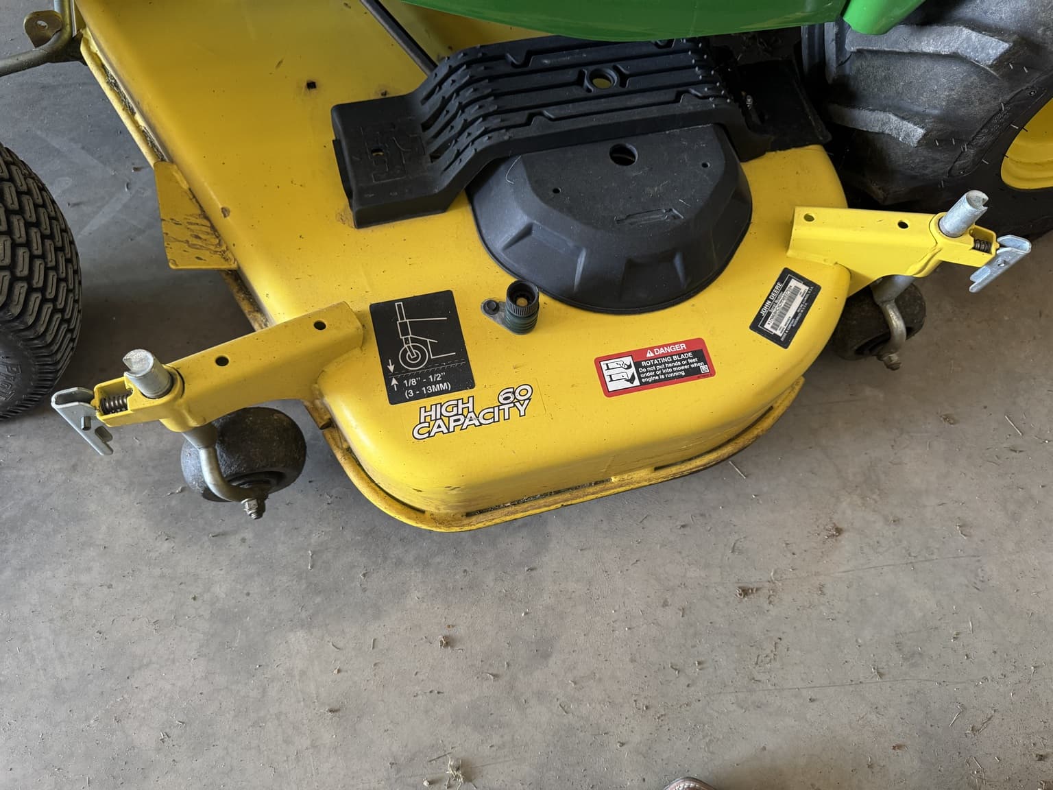 2021 John Deere X758 Image