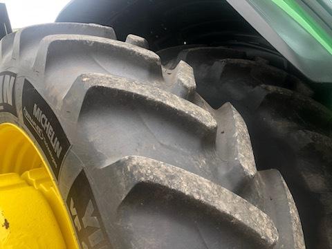 2024 John Deere 8R 370 Image