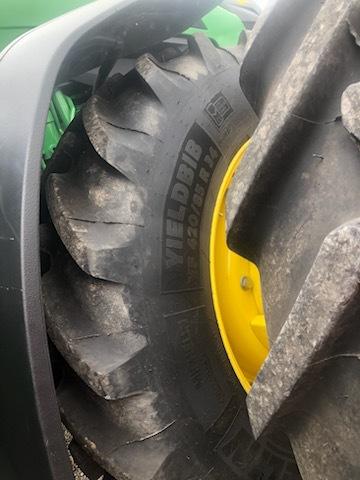 2024 John Deere 8R 370 Image