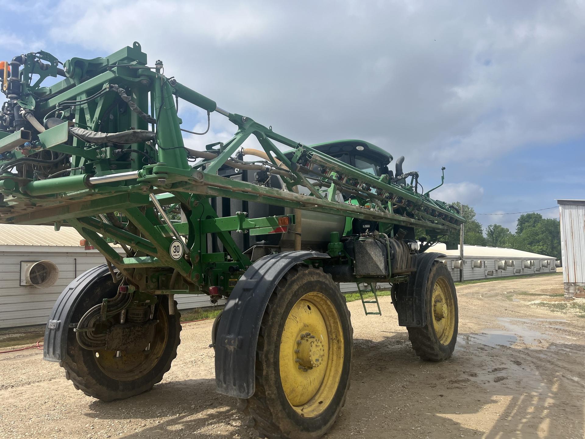 2019 John Deere R4030 Image