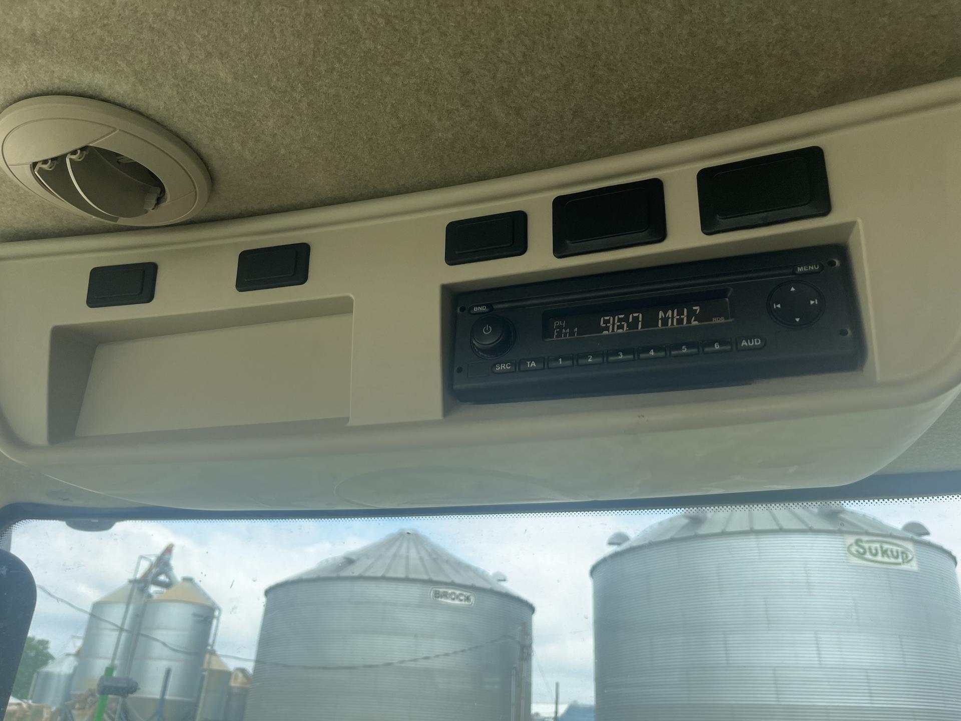 2019 John Deere R4030 Image