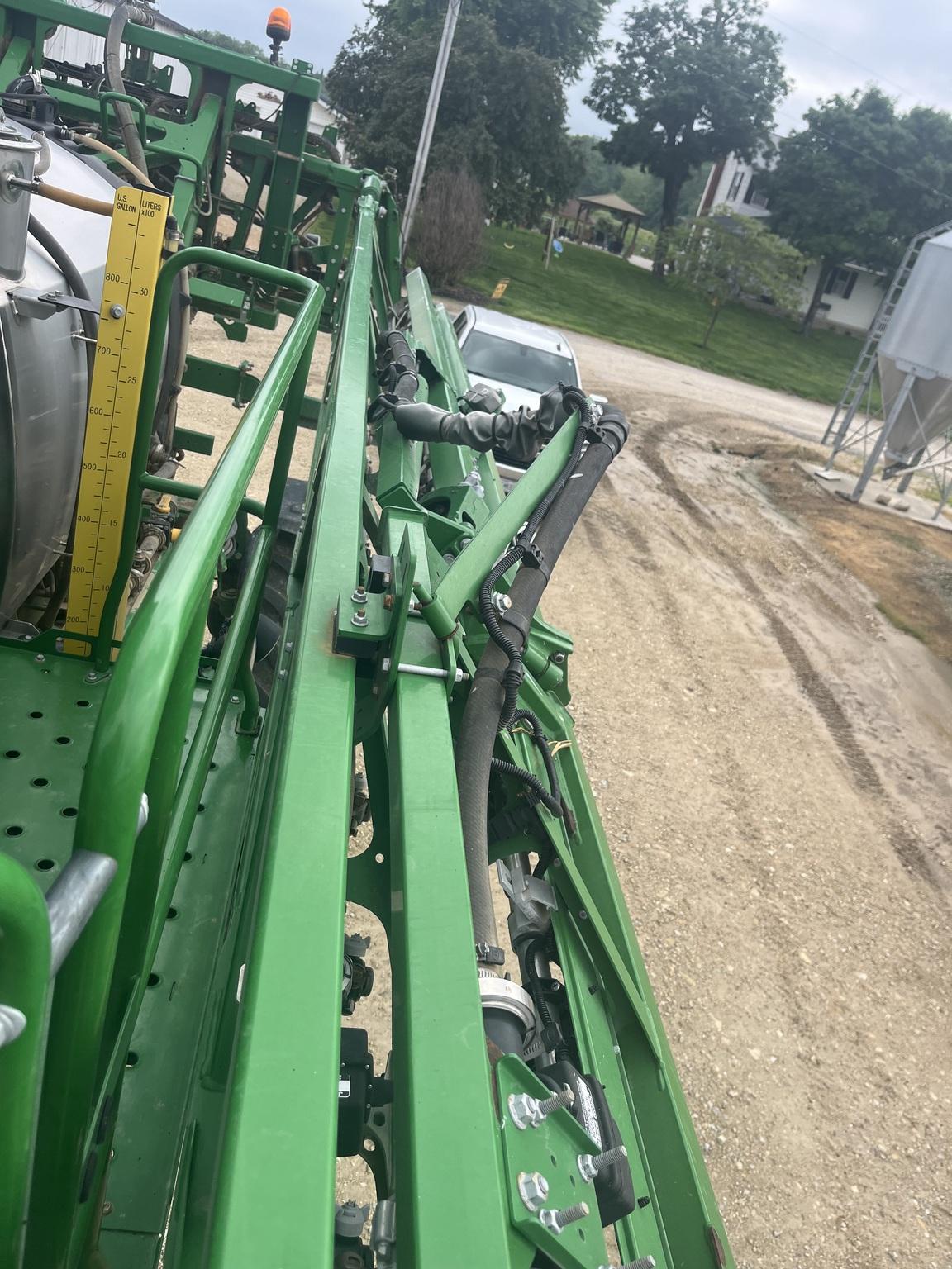 2019 John Deere R4030 Image