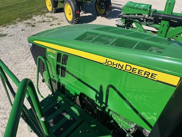 2019 John Deere R4030 Image
