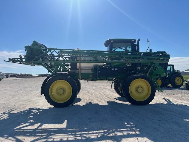 2019 John Deere R4030 Image
