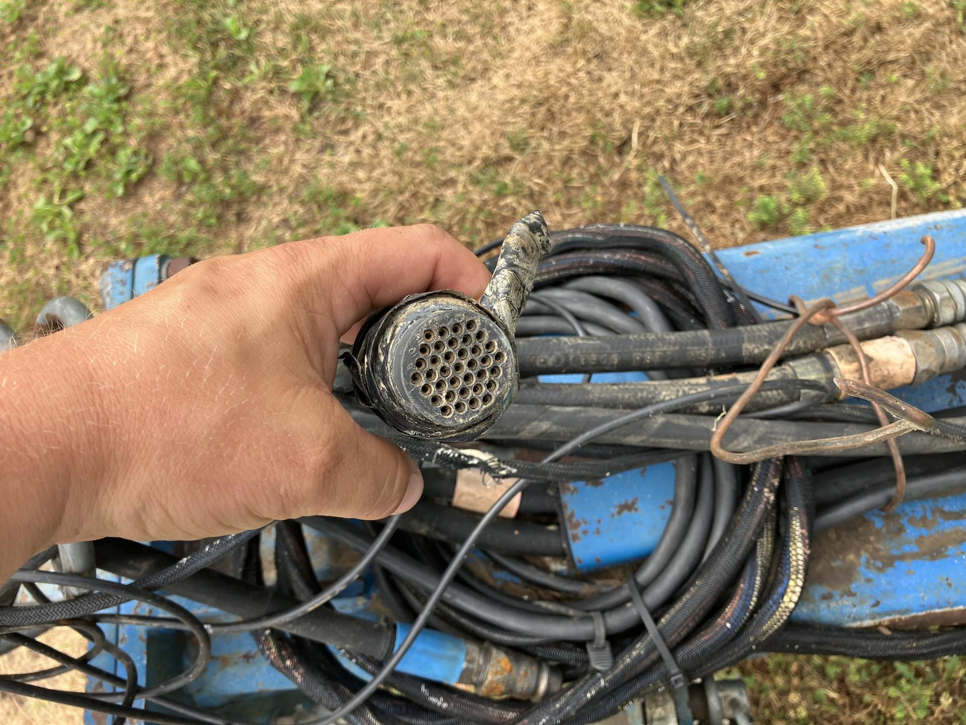 1996 Kinze 2600 Image