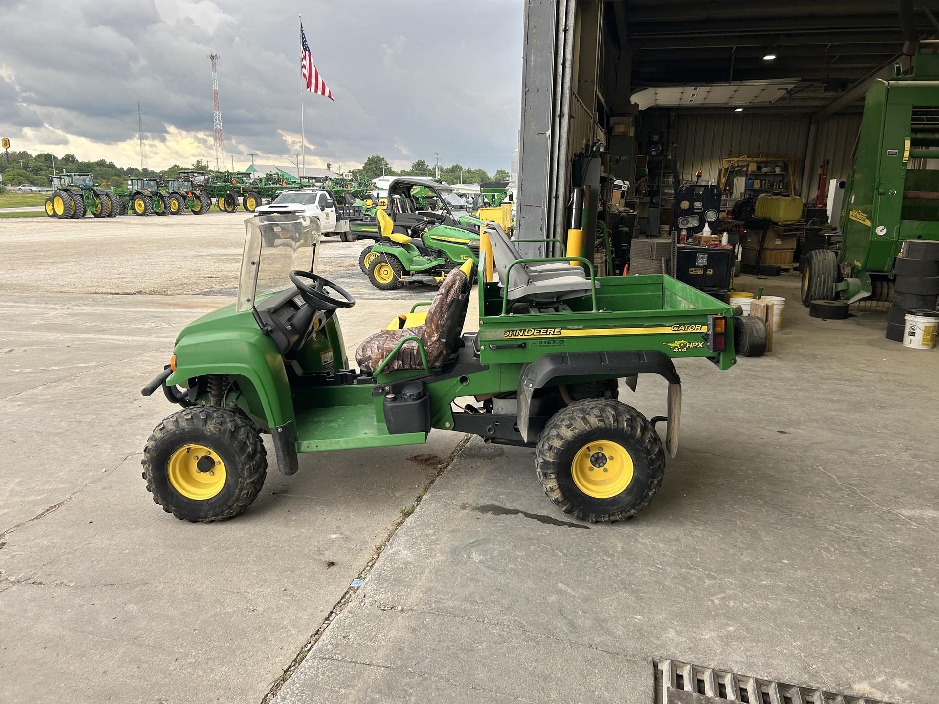 2004 John Deere HPX 4X4 Image