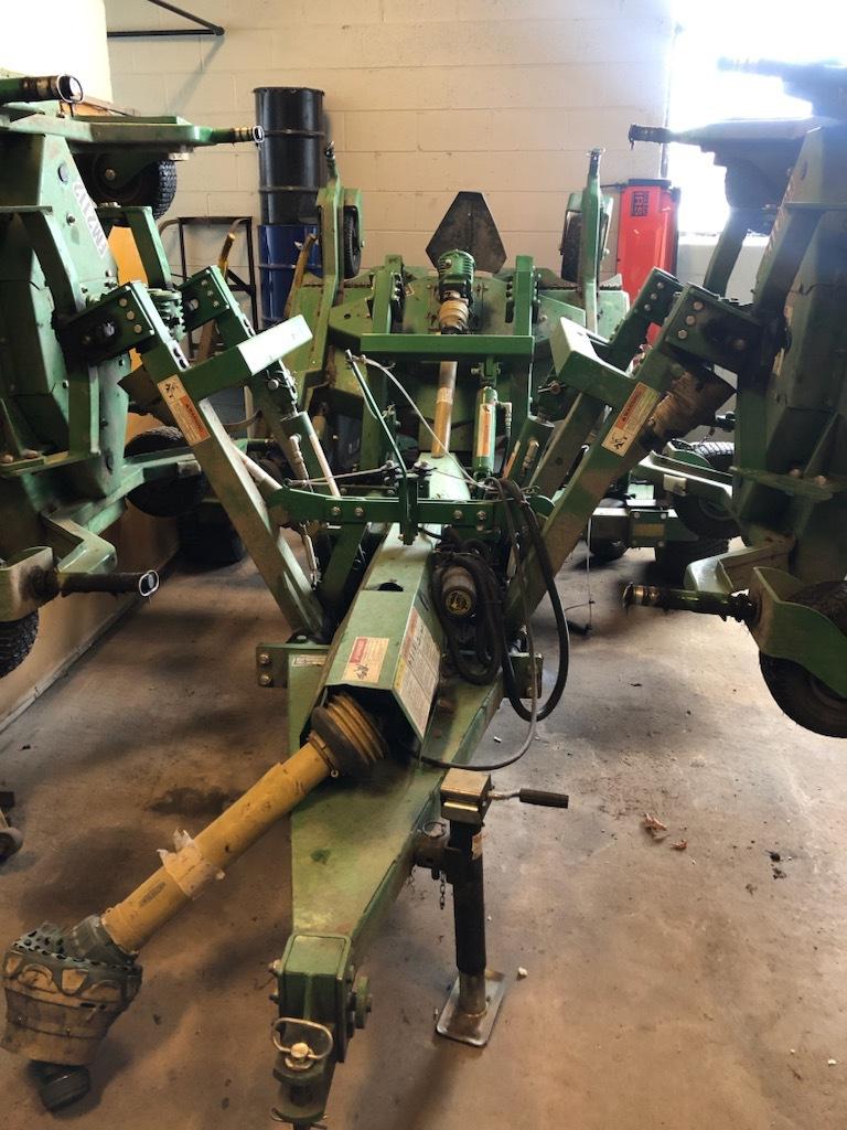 2020 Frontier FM2112R Image