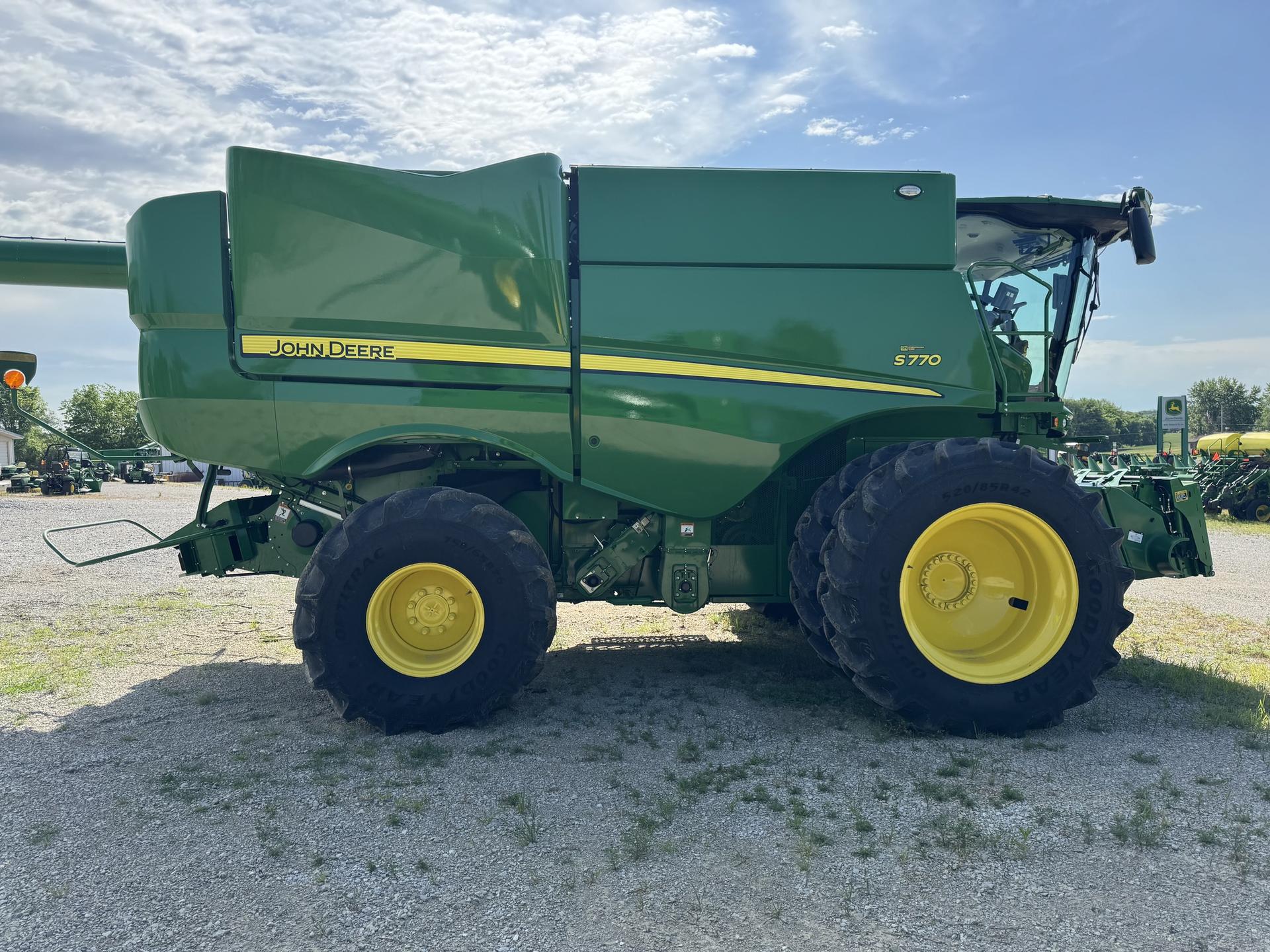 2024 John Deere S770 Image