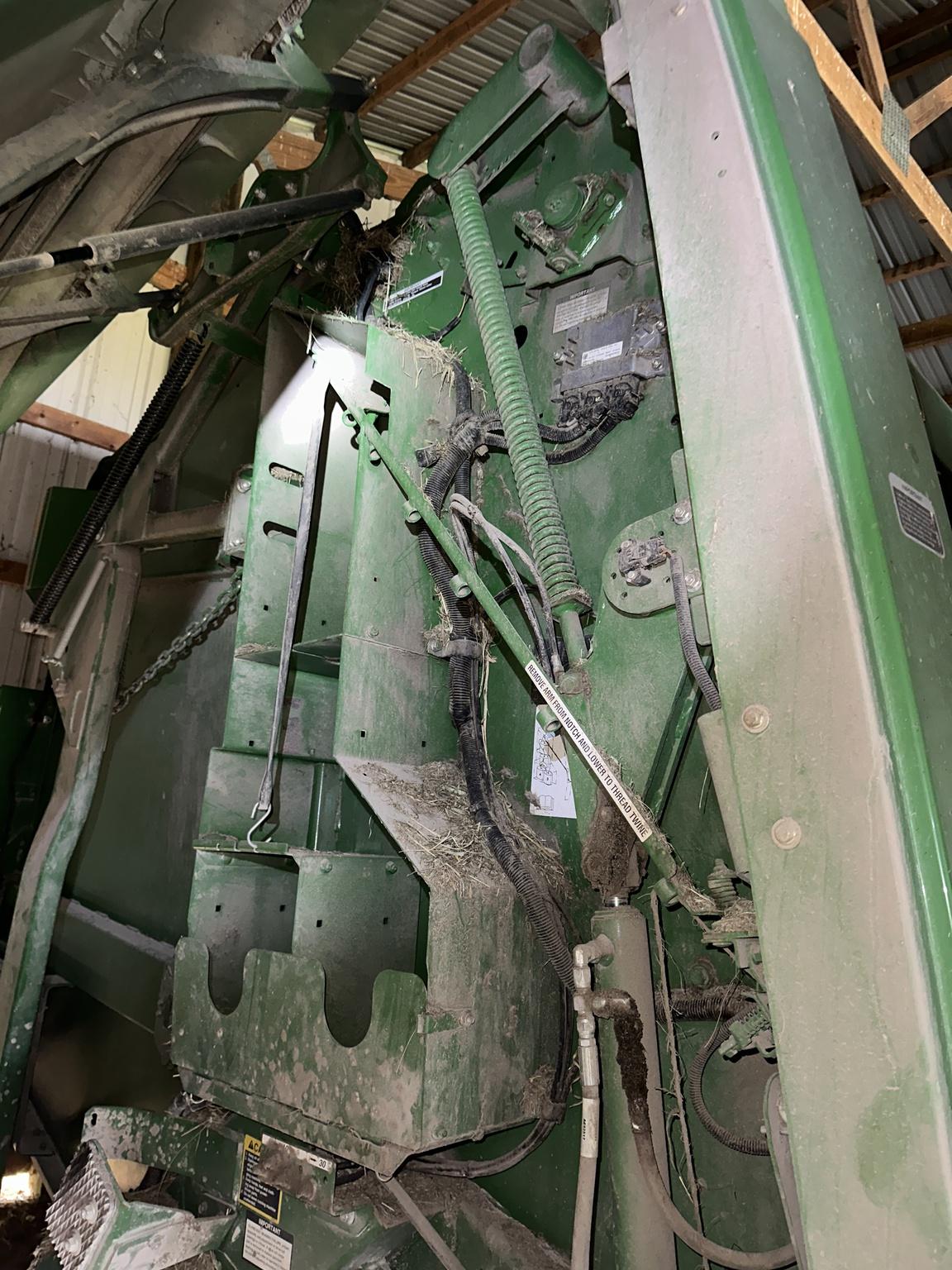 2013 John Deere 569 Premium Image