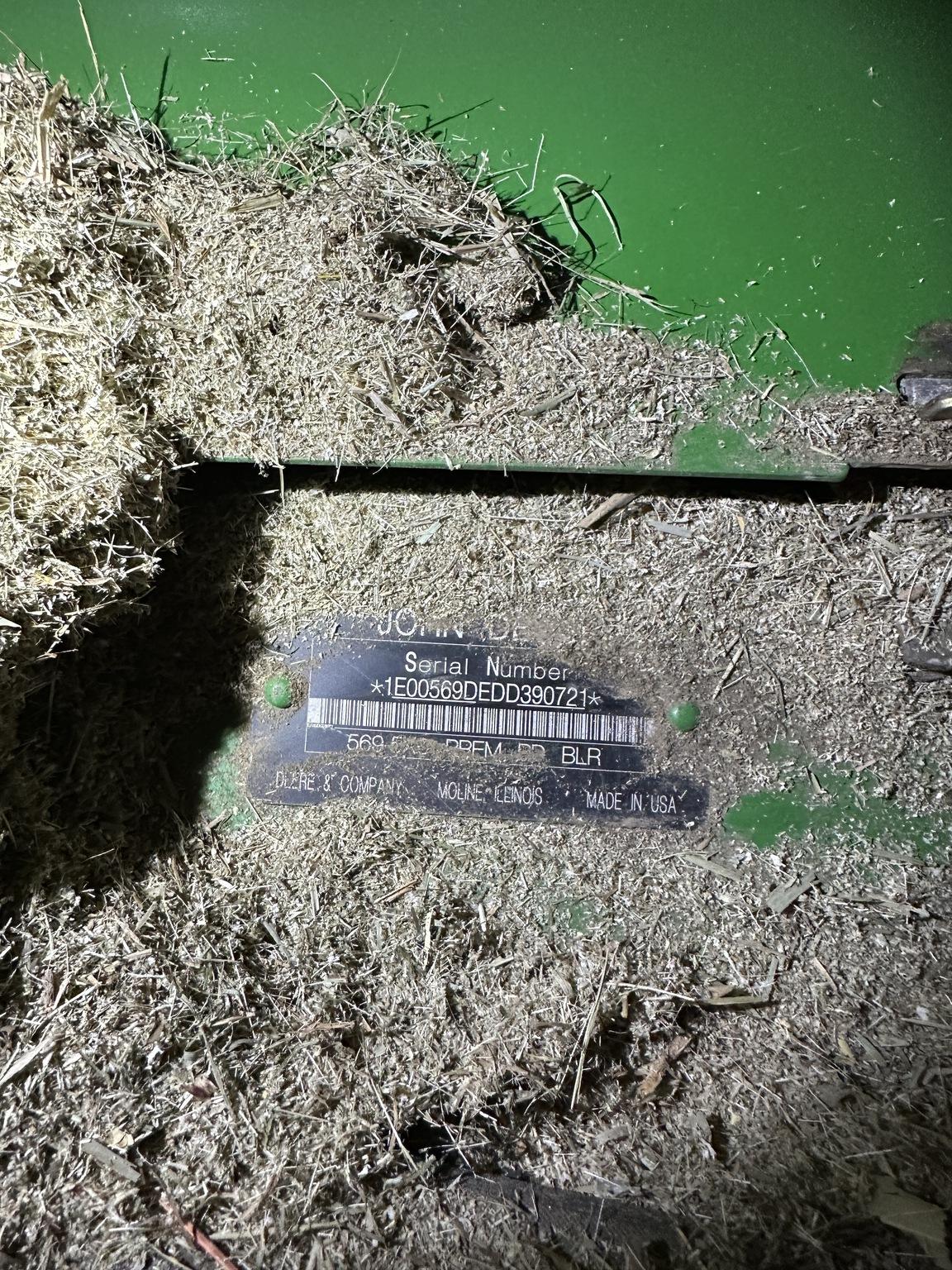 2013 John Deere 569 Premium Image