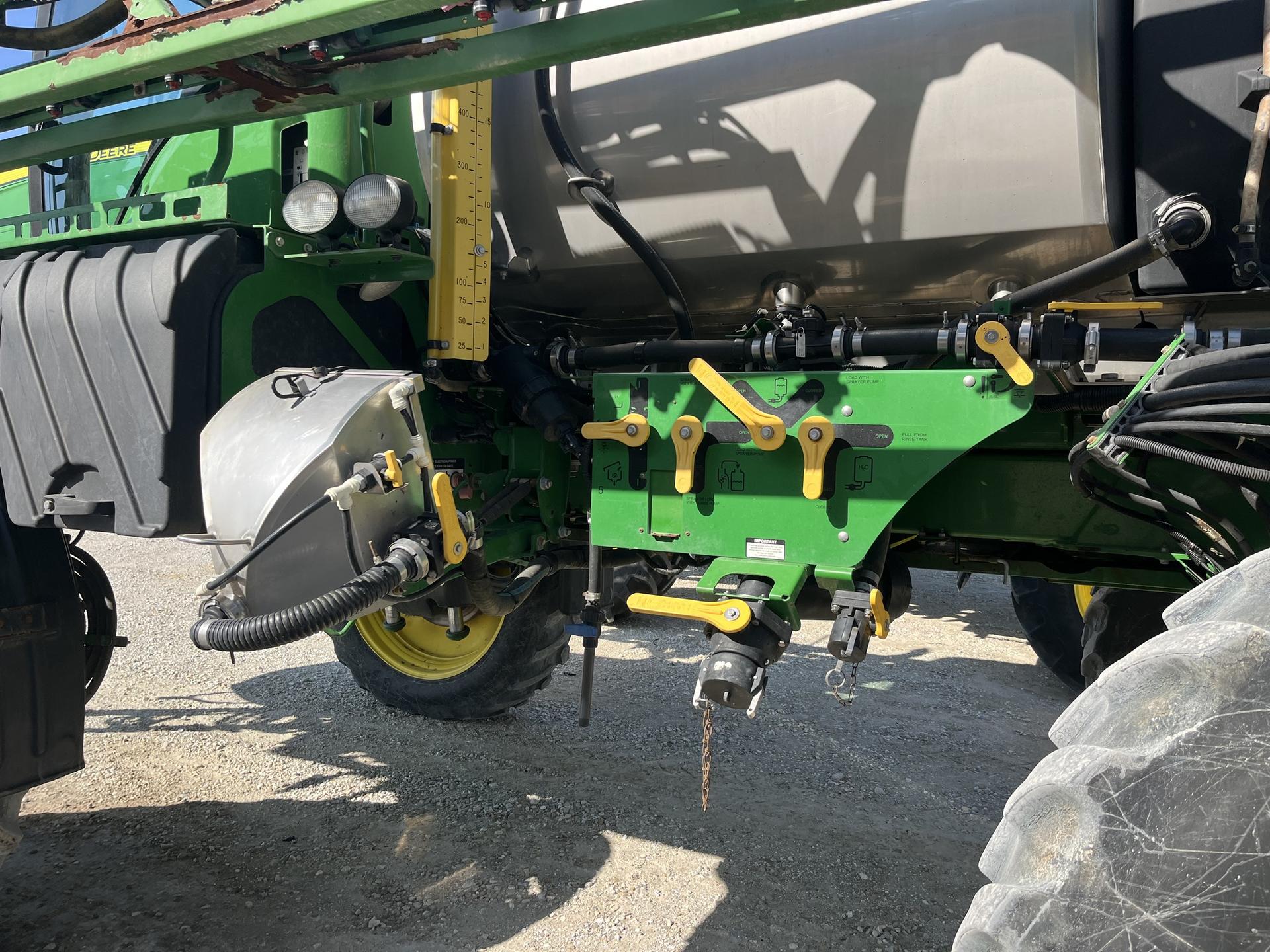 2017 John Deere R4038 Image