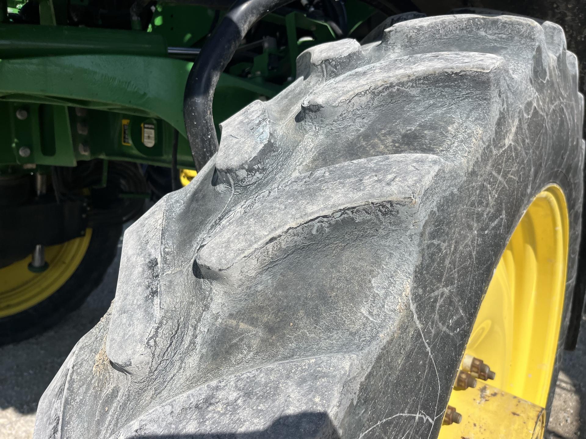 2017 John Deere R4038 Image