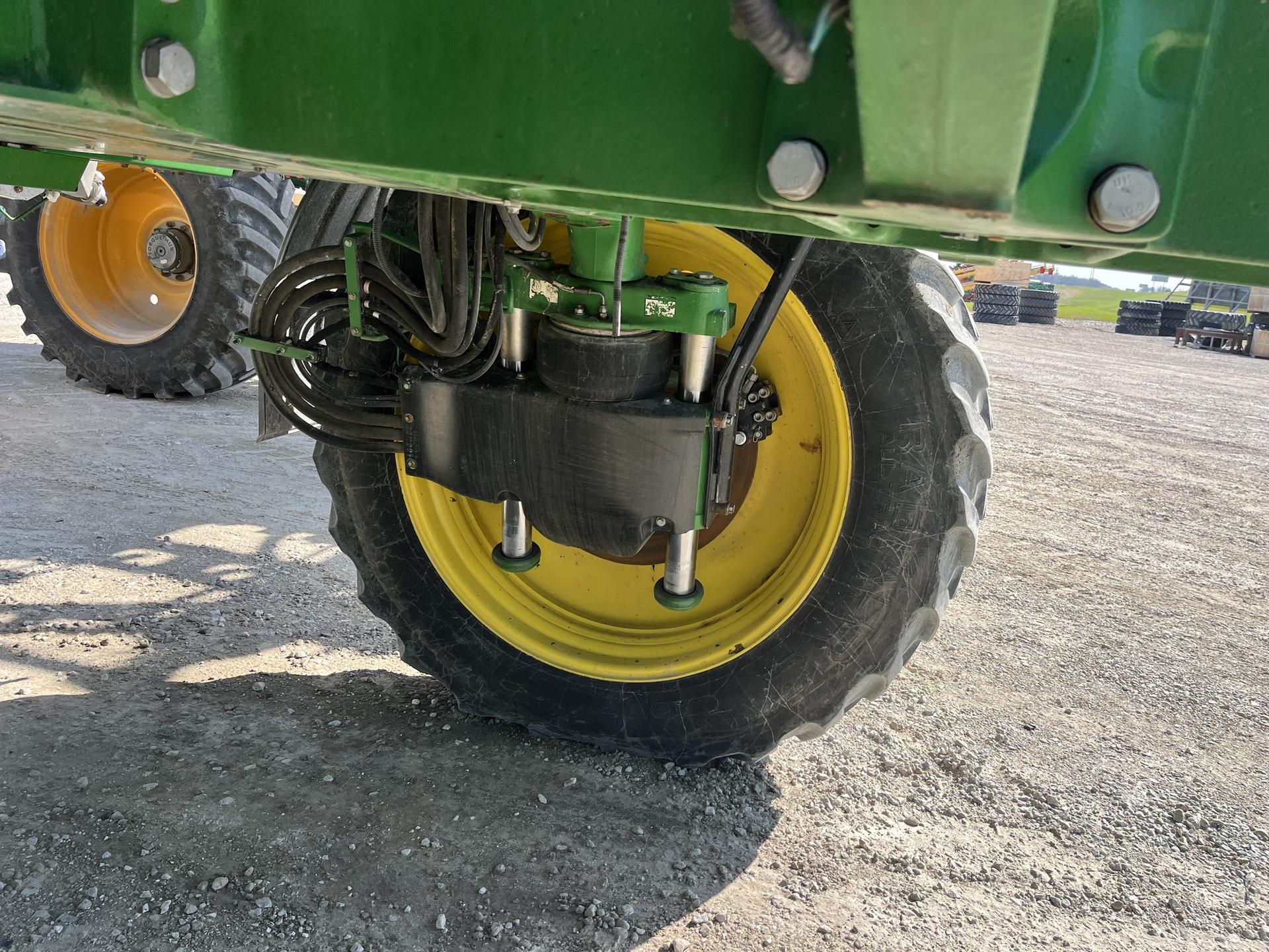 2017 John Deere R4038 Image