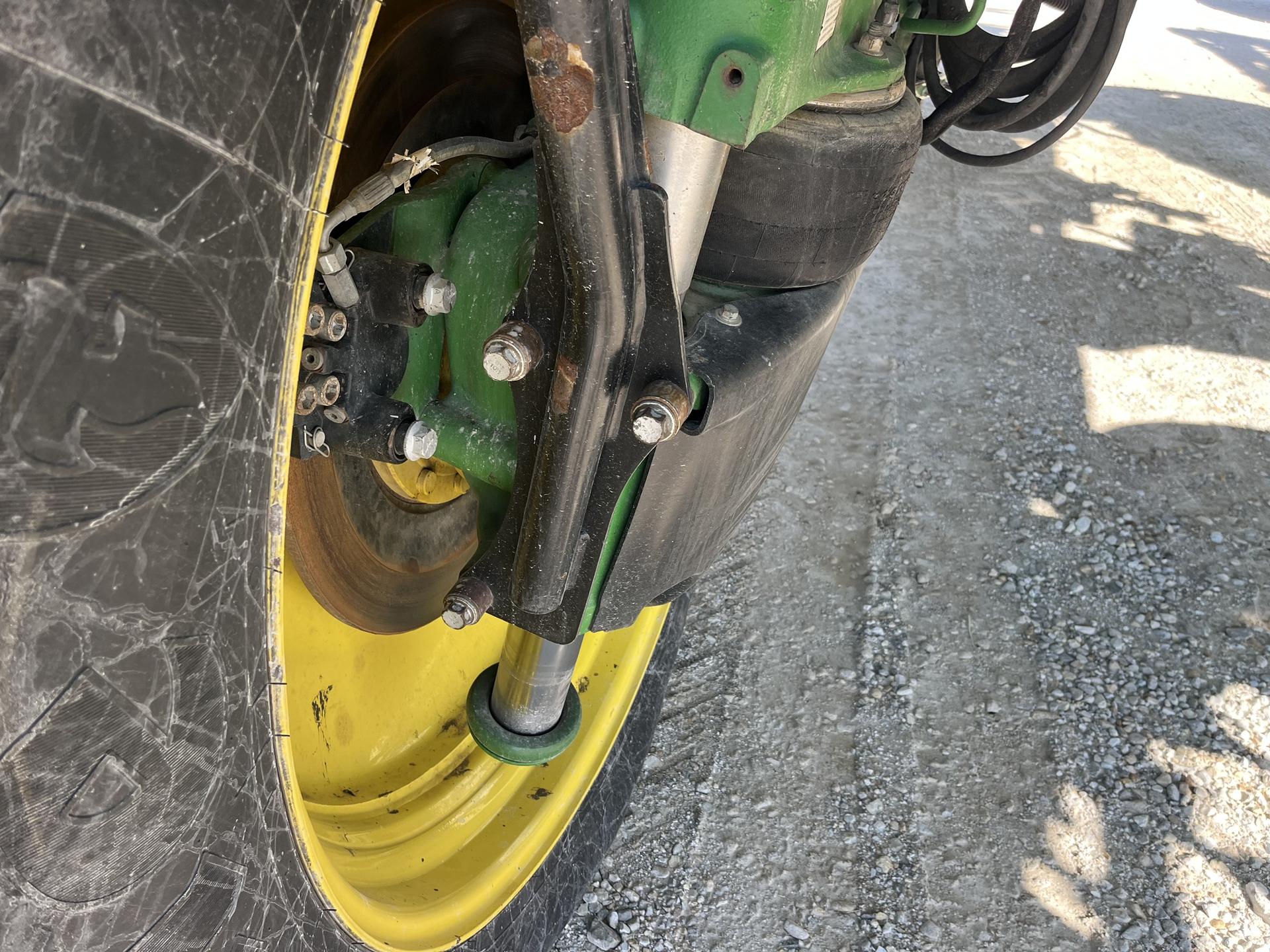2017 John Deere R4038 Image