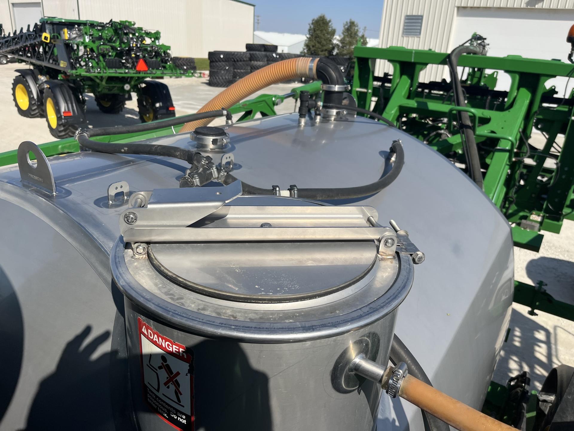2017 John Deere R4038 Image