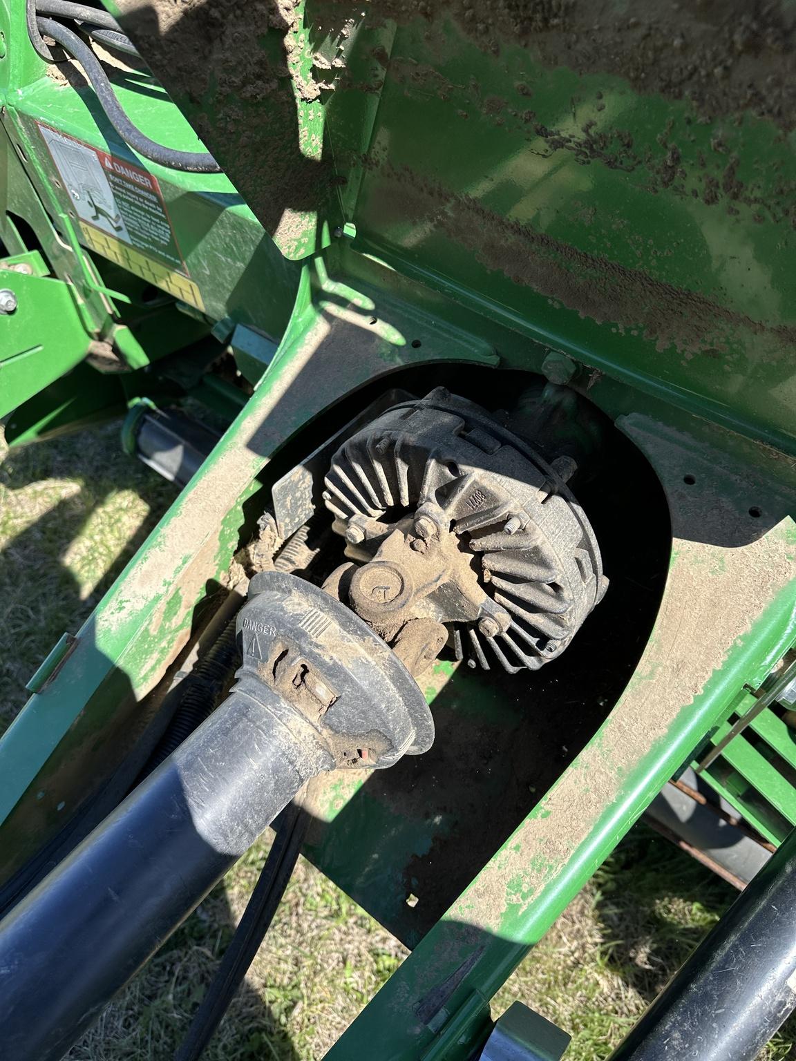 2019 John Deere 560M Image