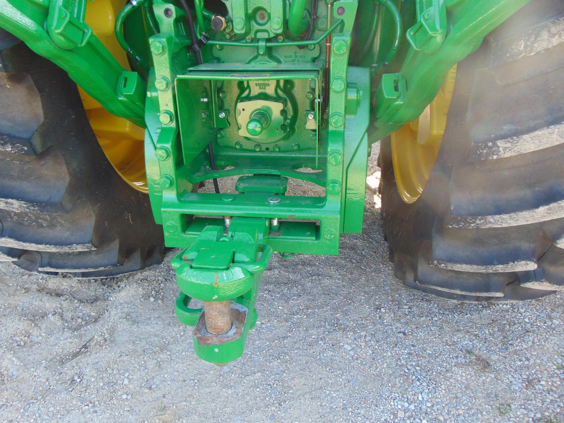 2024 John Deere 8R 340 Image