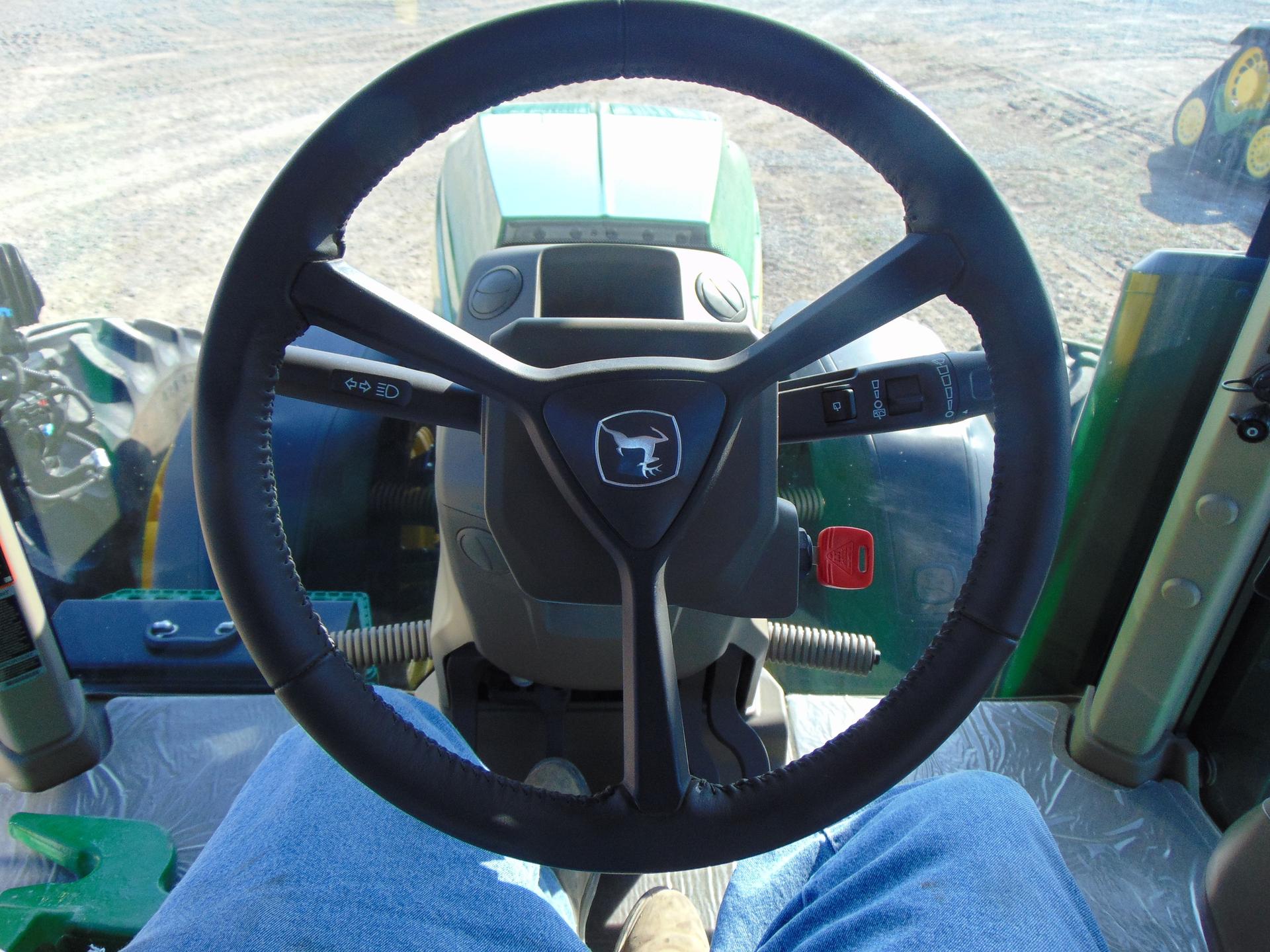 2024 John Deere 8R 340 Image