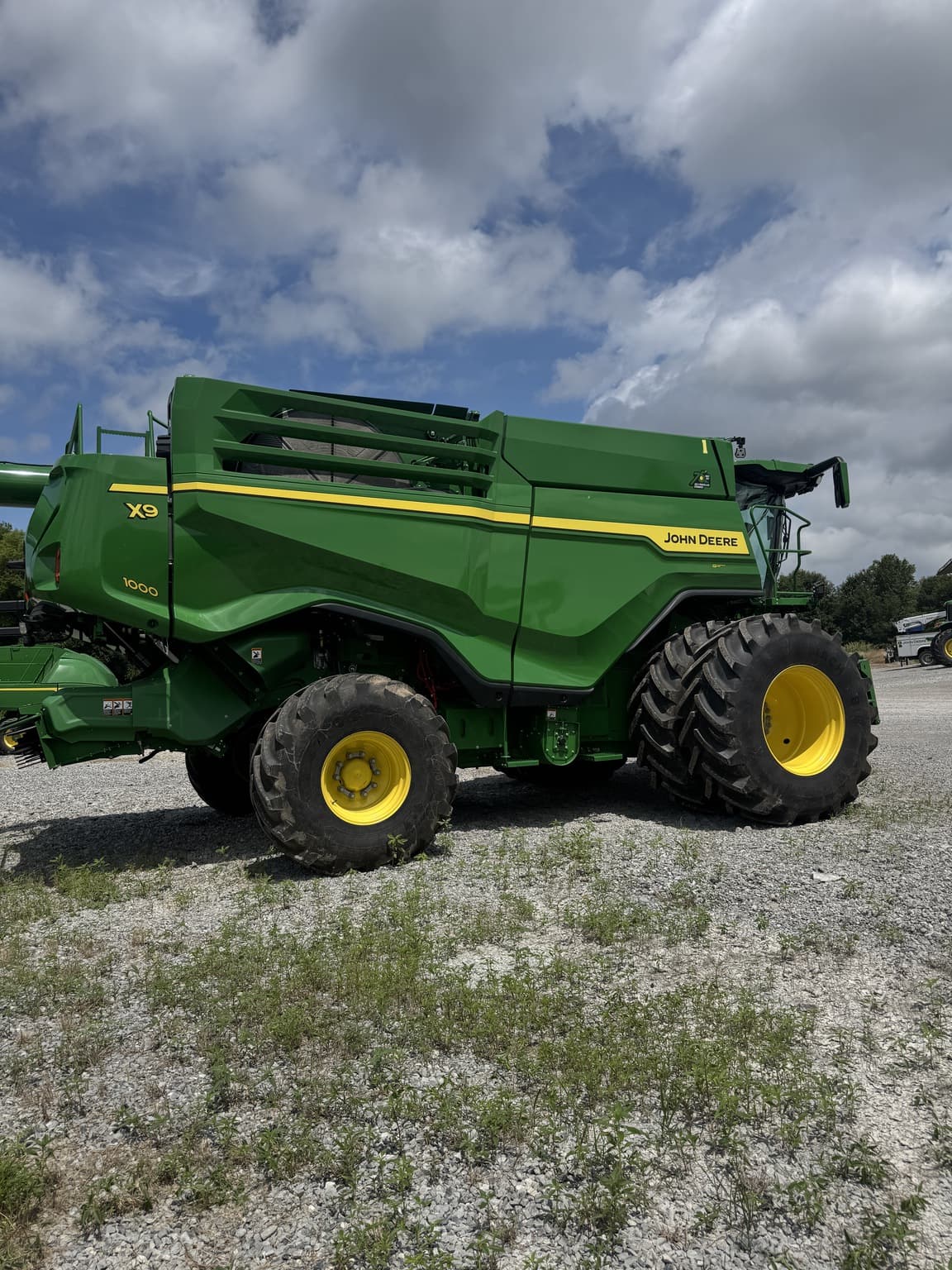 2022 John Deere X9 1000 Image