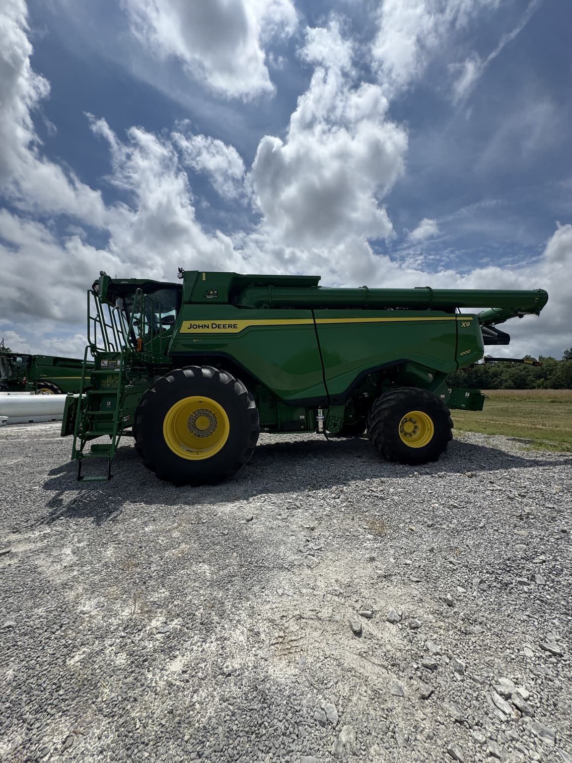 2022 John Deere X9 1000 Image