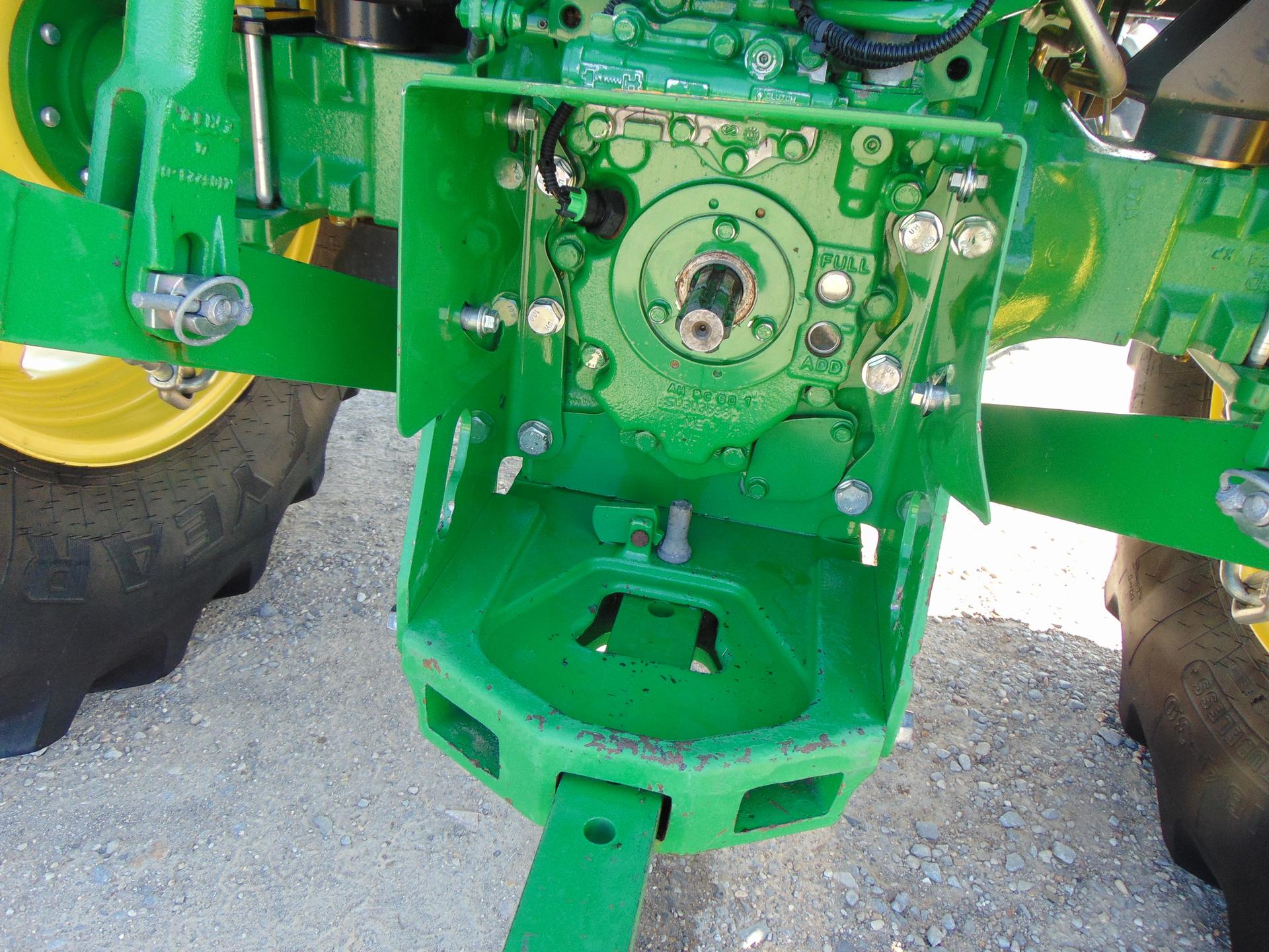2014 John Deere 5100E Image