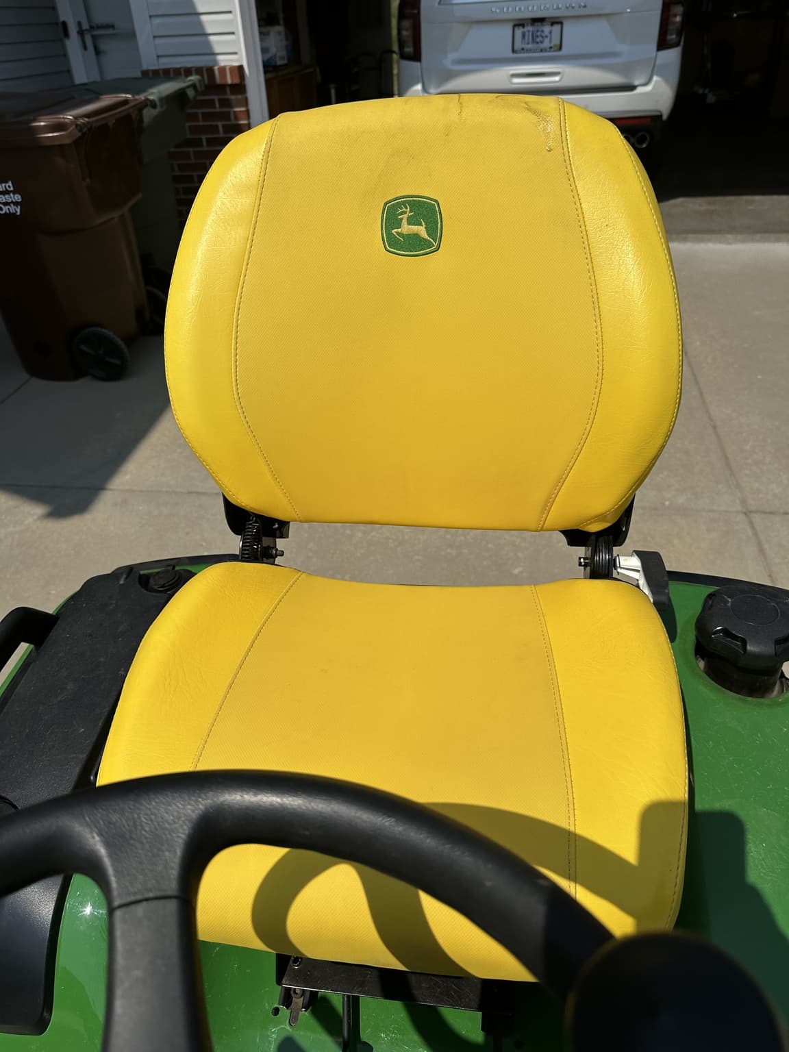 2022 John Deere X739 Image