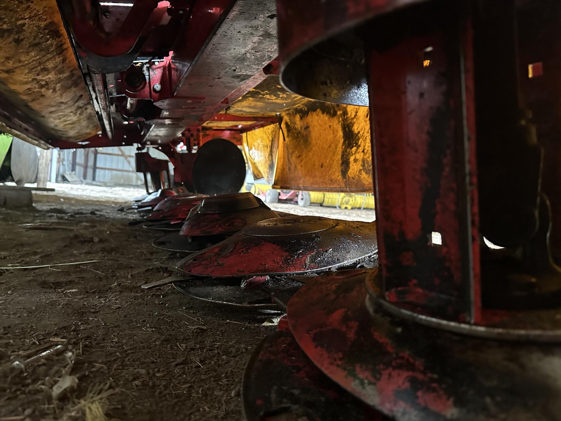 2022 Pottinger NOVACAT 351 ALPHA MOTION PRO Image