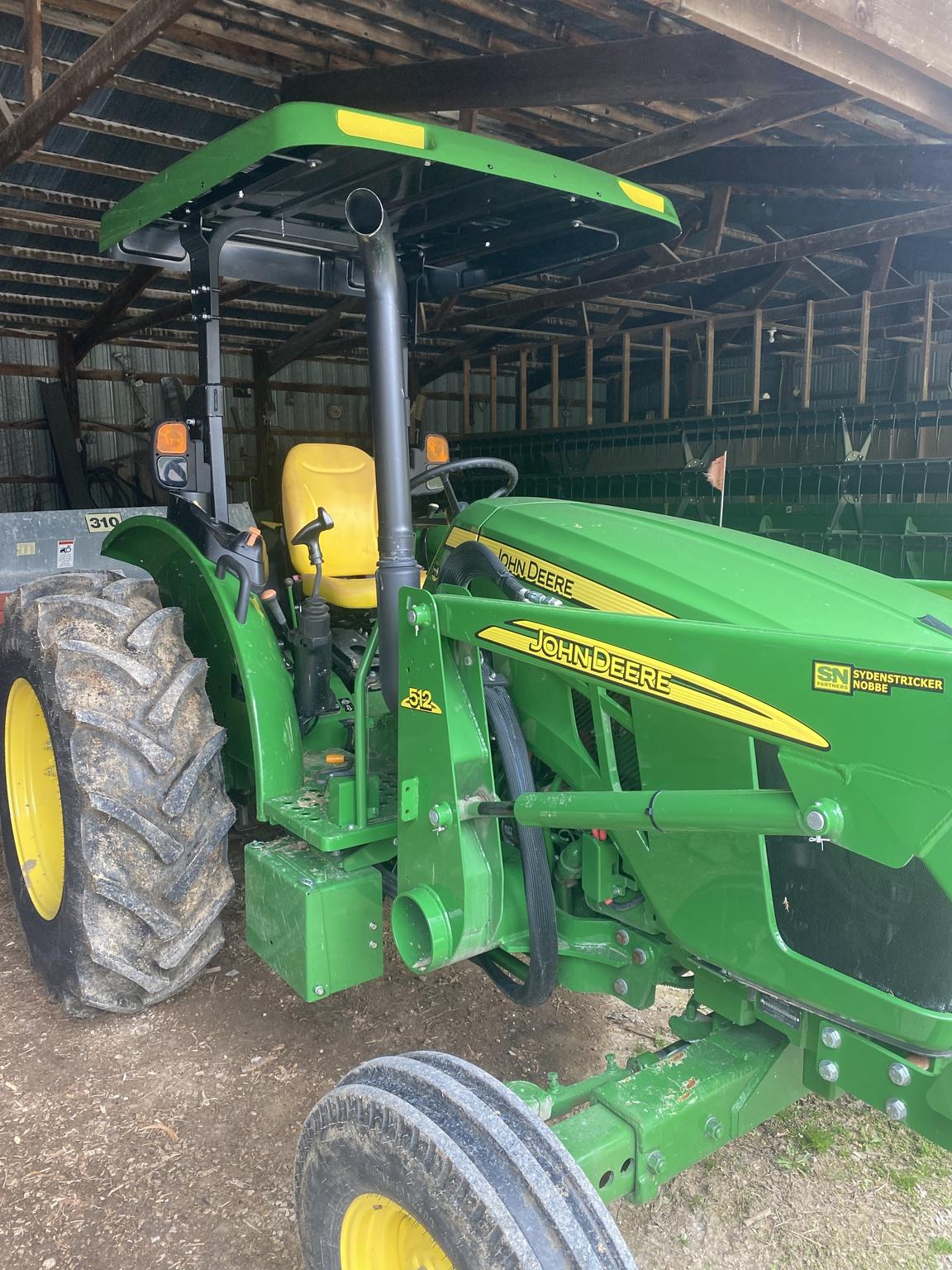 2022 John Deere 5055E Image