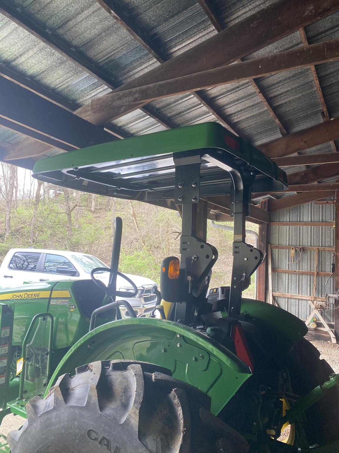 2022 John Deere 5055E Image