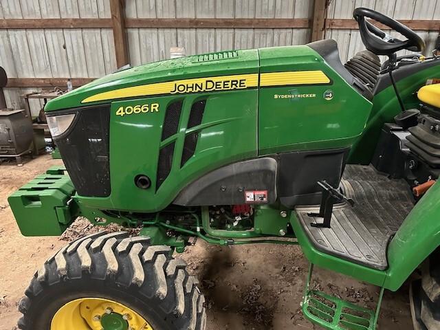 2019 John Deere 4066R Image