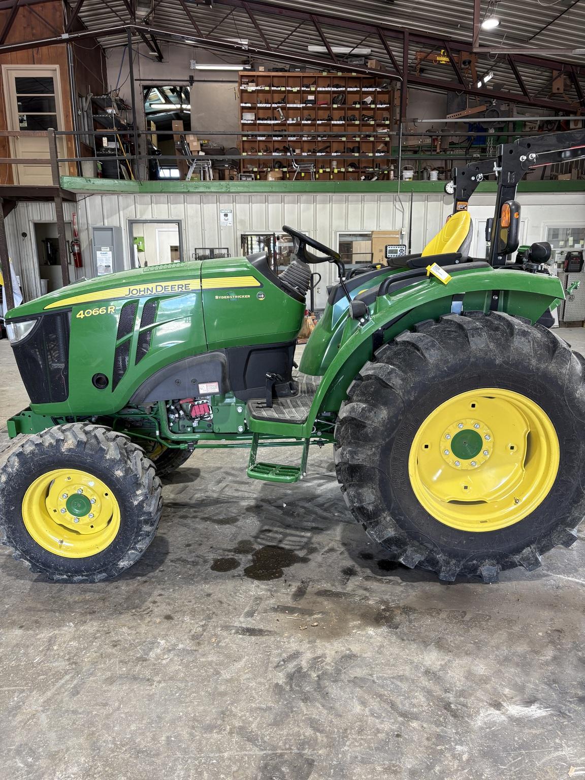 2019 John Deere 4066R Image