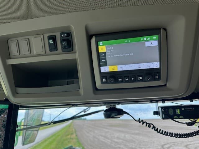 2023 John Deere 410R Image