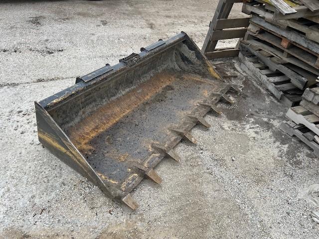 2022 John Deere 325G Image