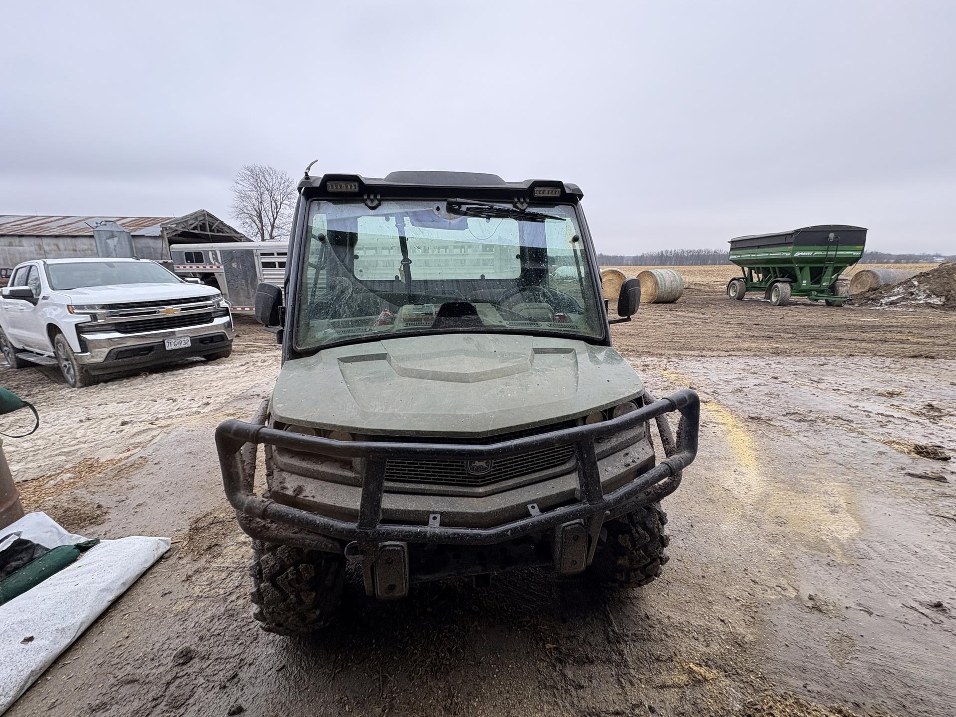 2023 John Deere XUV 835R Image