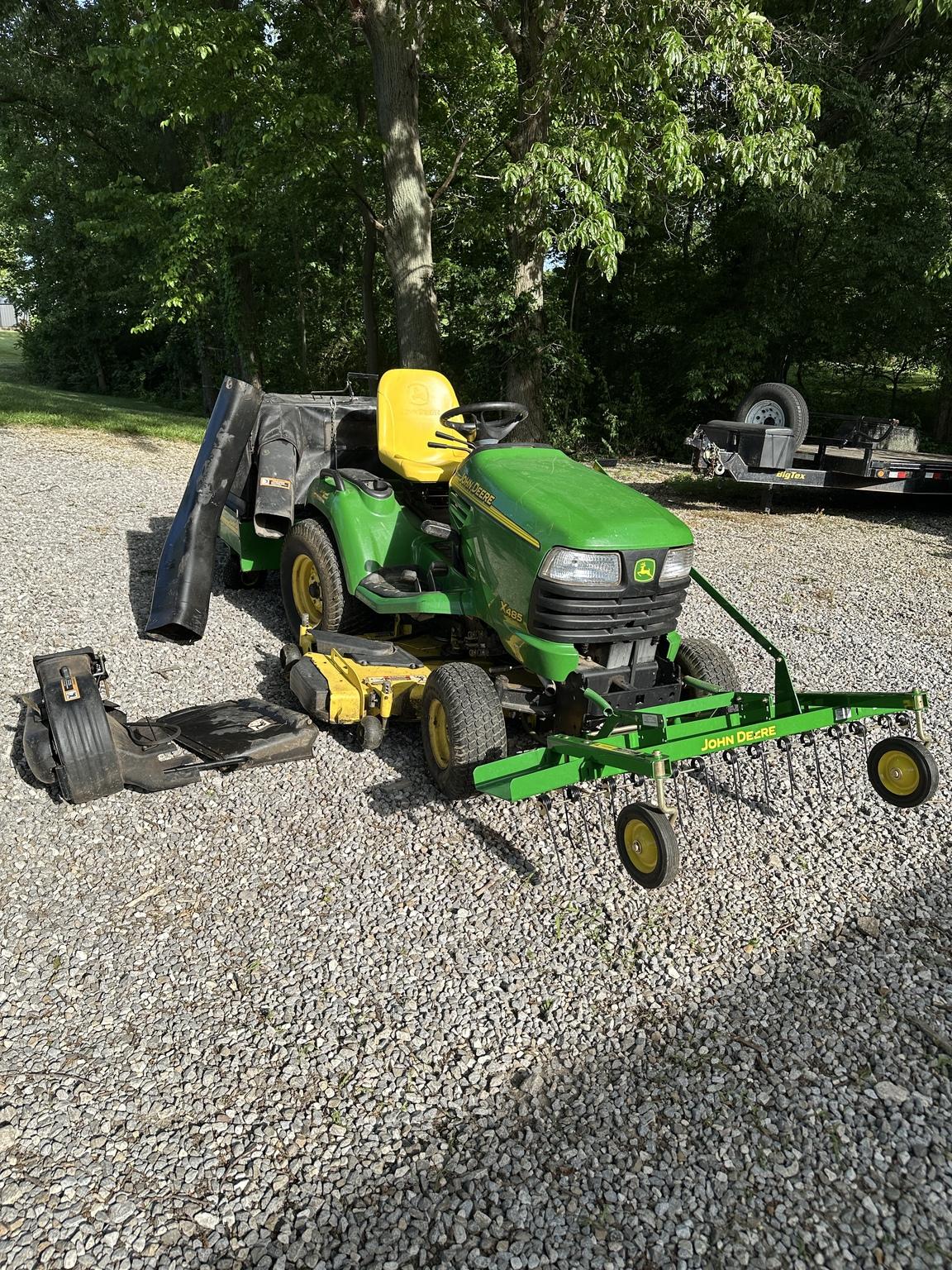 2002 John Deere X485 Image