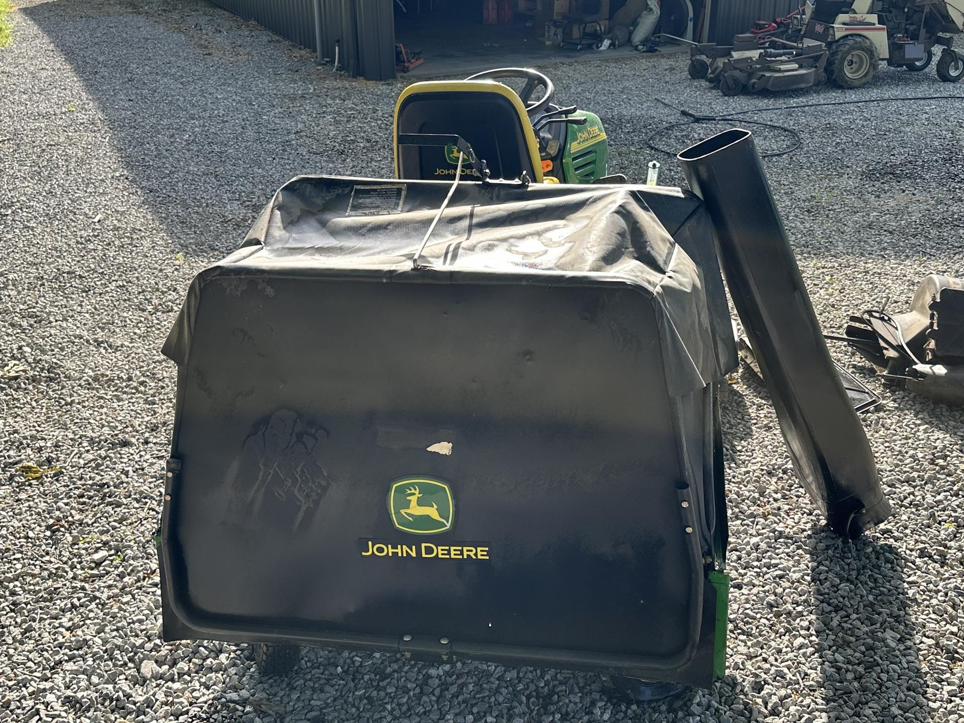 2002 John Deere X485 Image