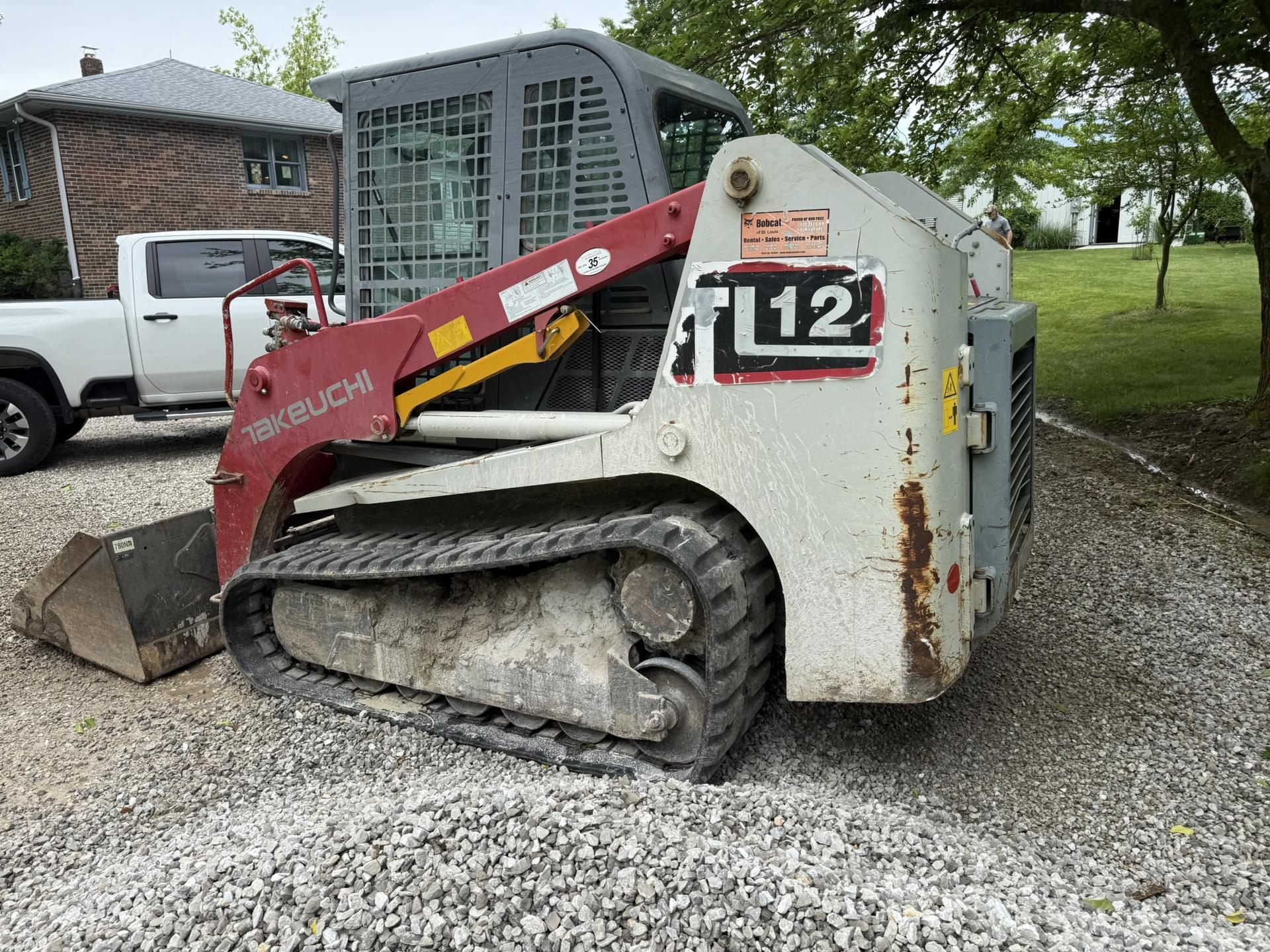 2016 Takeuchi TL12 Image
