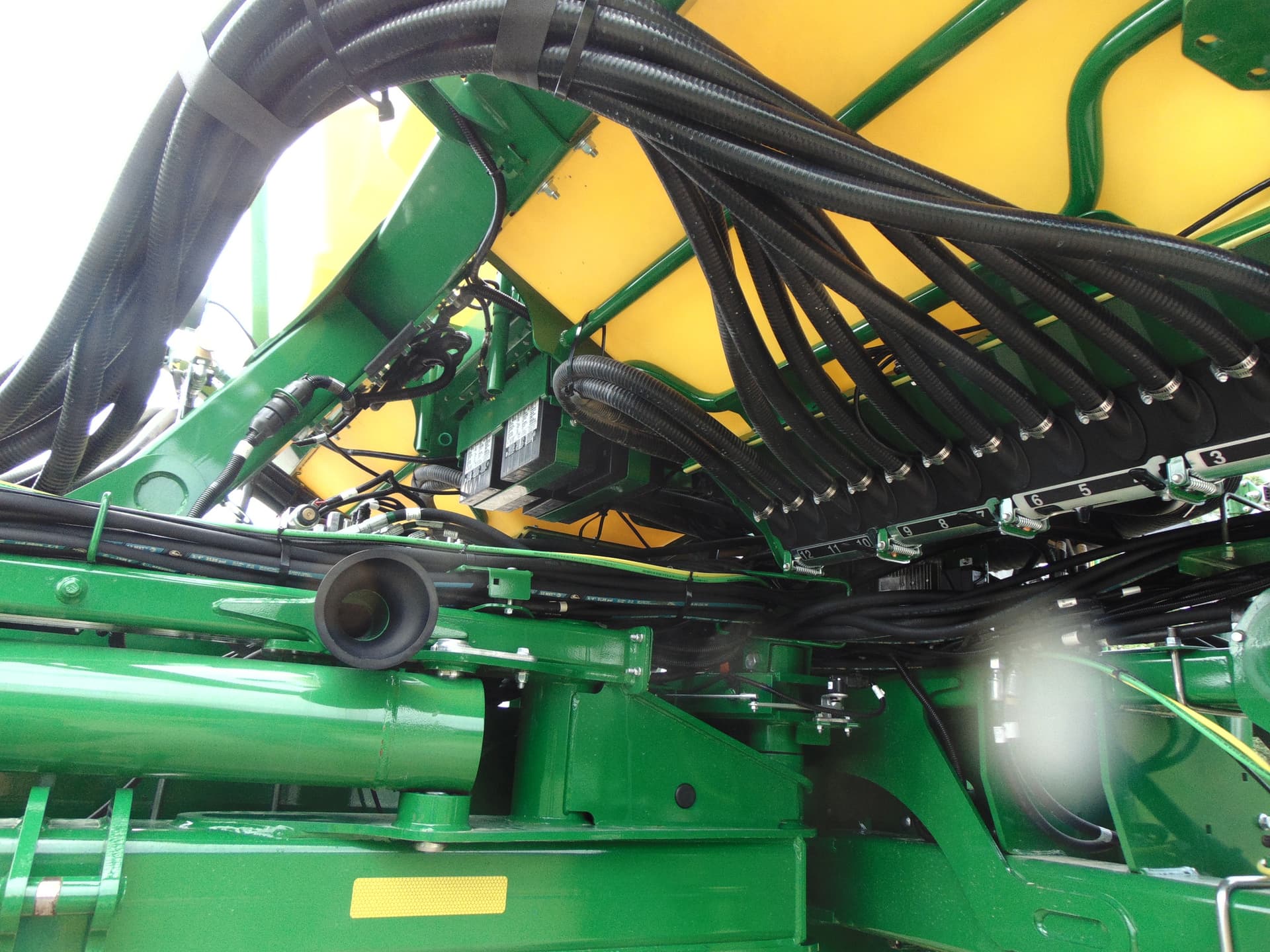2025 John Deere 1775NT Image