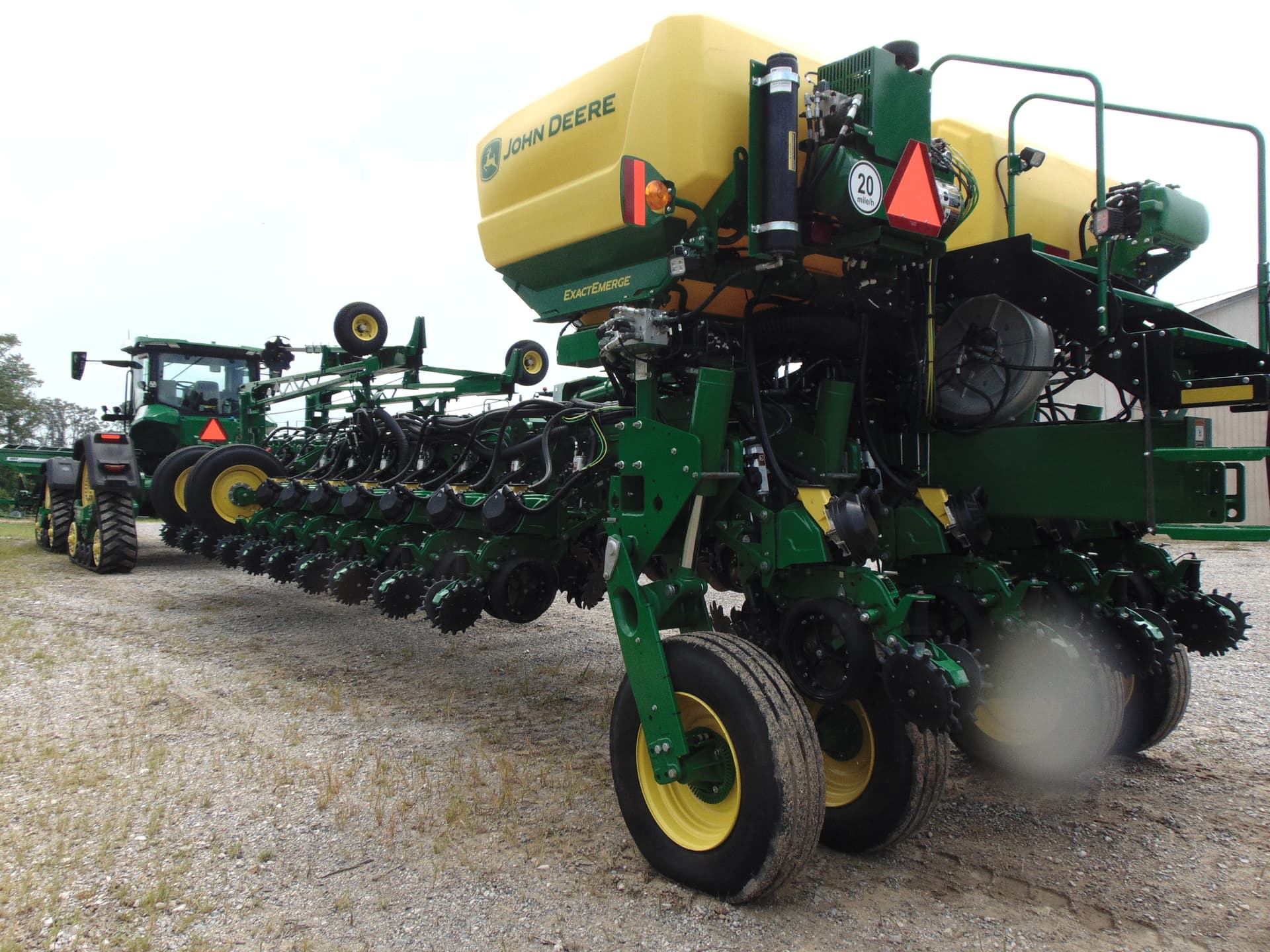 2025 John Deere 1775NT Image