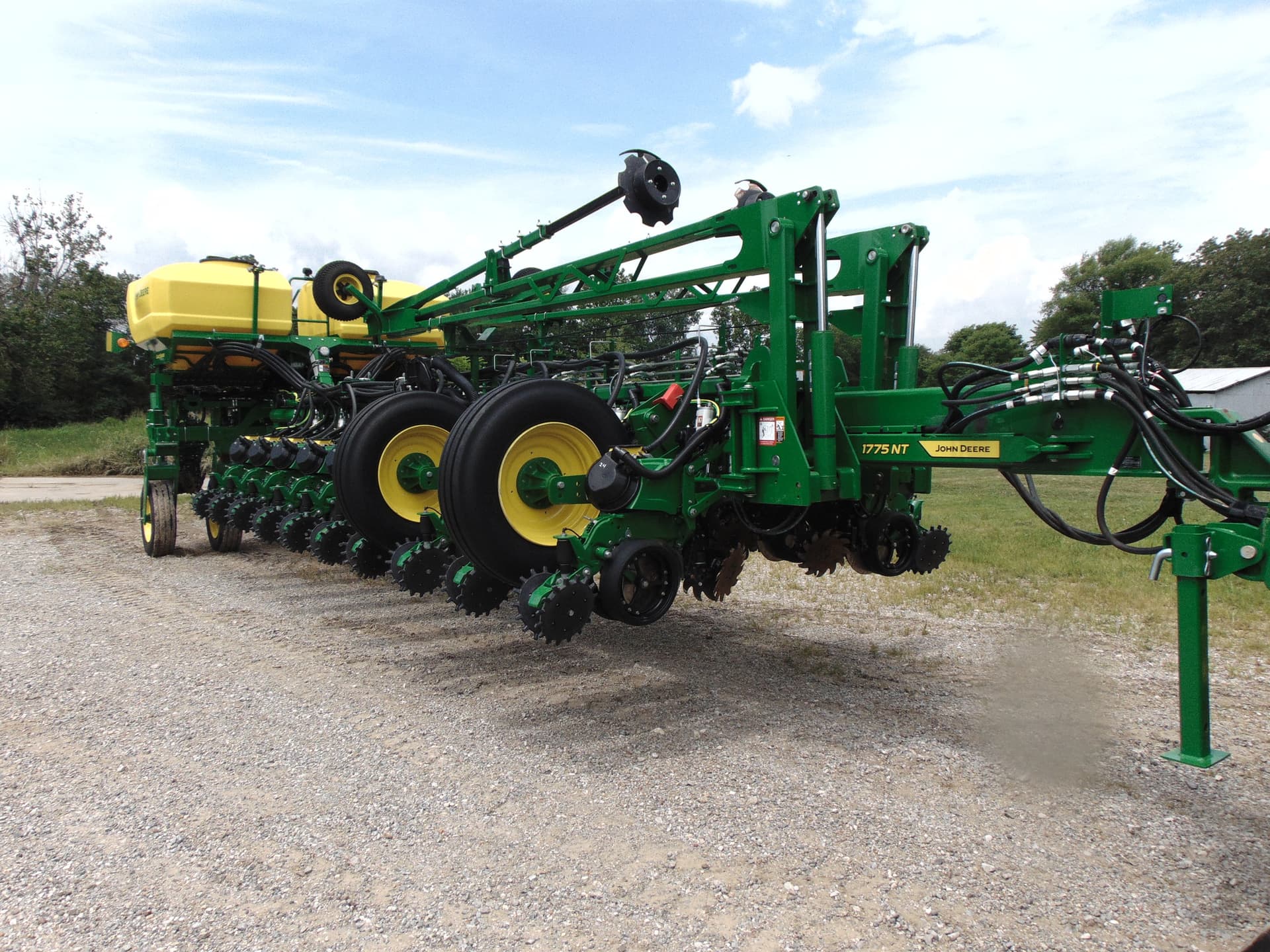2025 John Deere 1775NT Image
