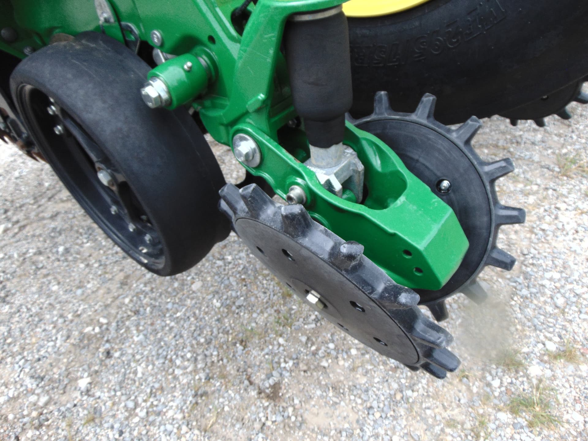 2025 John Deere 1775NT Image