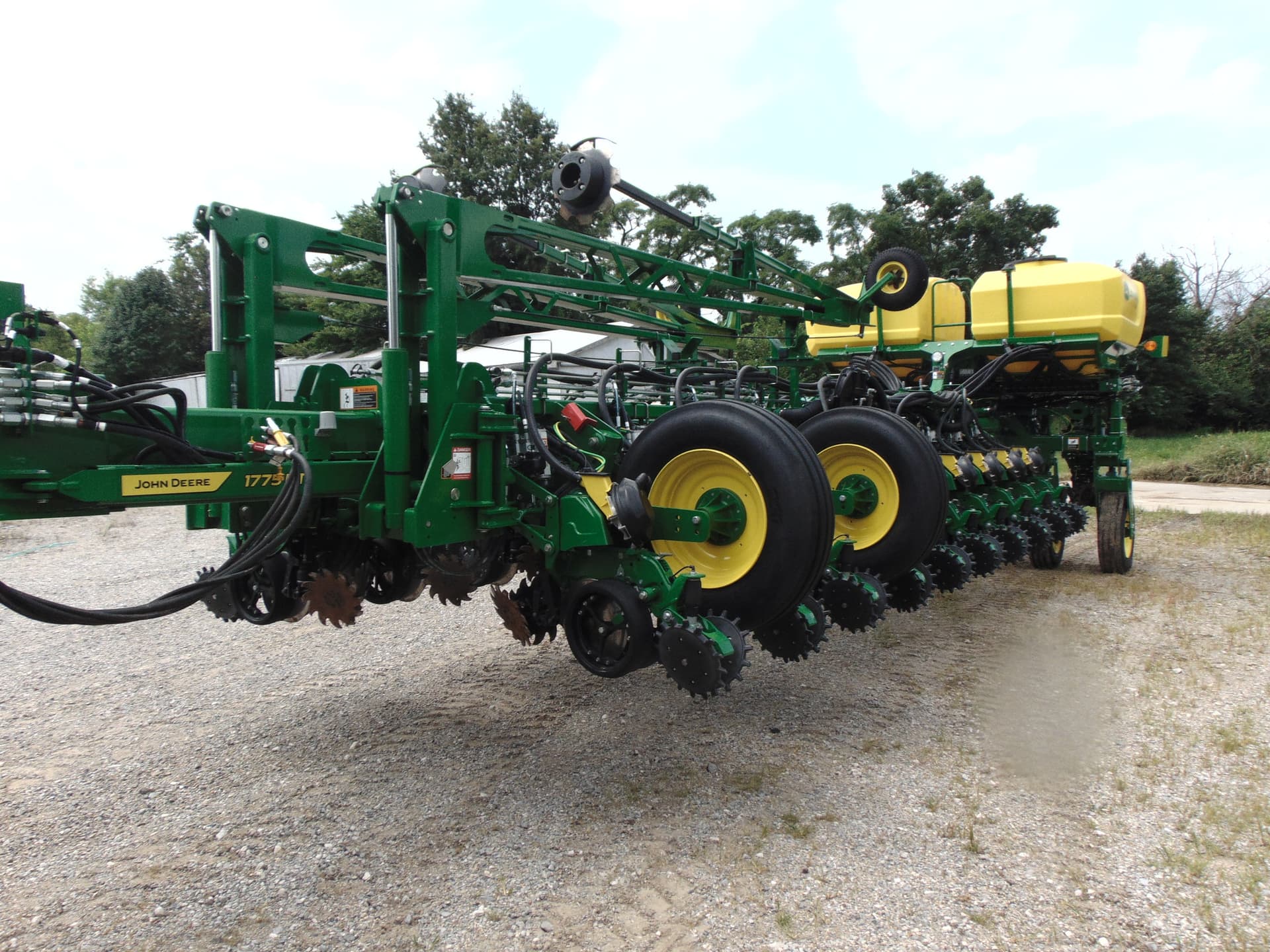 2025 John Deere 1775NT Image