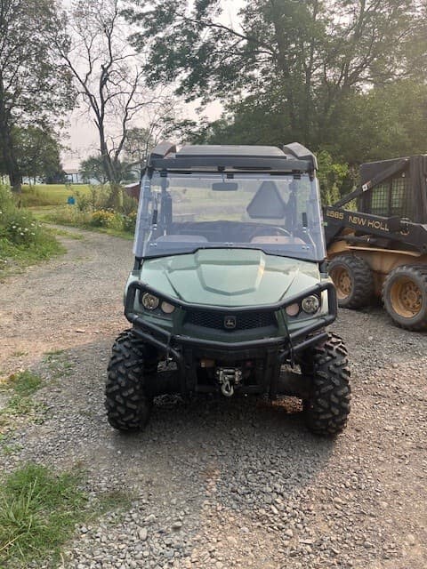 2023 John Deere XUV 590M Image