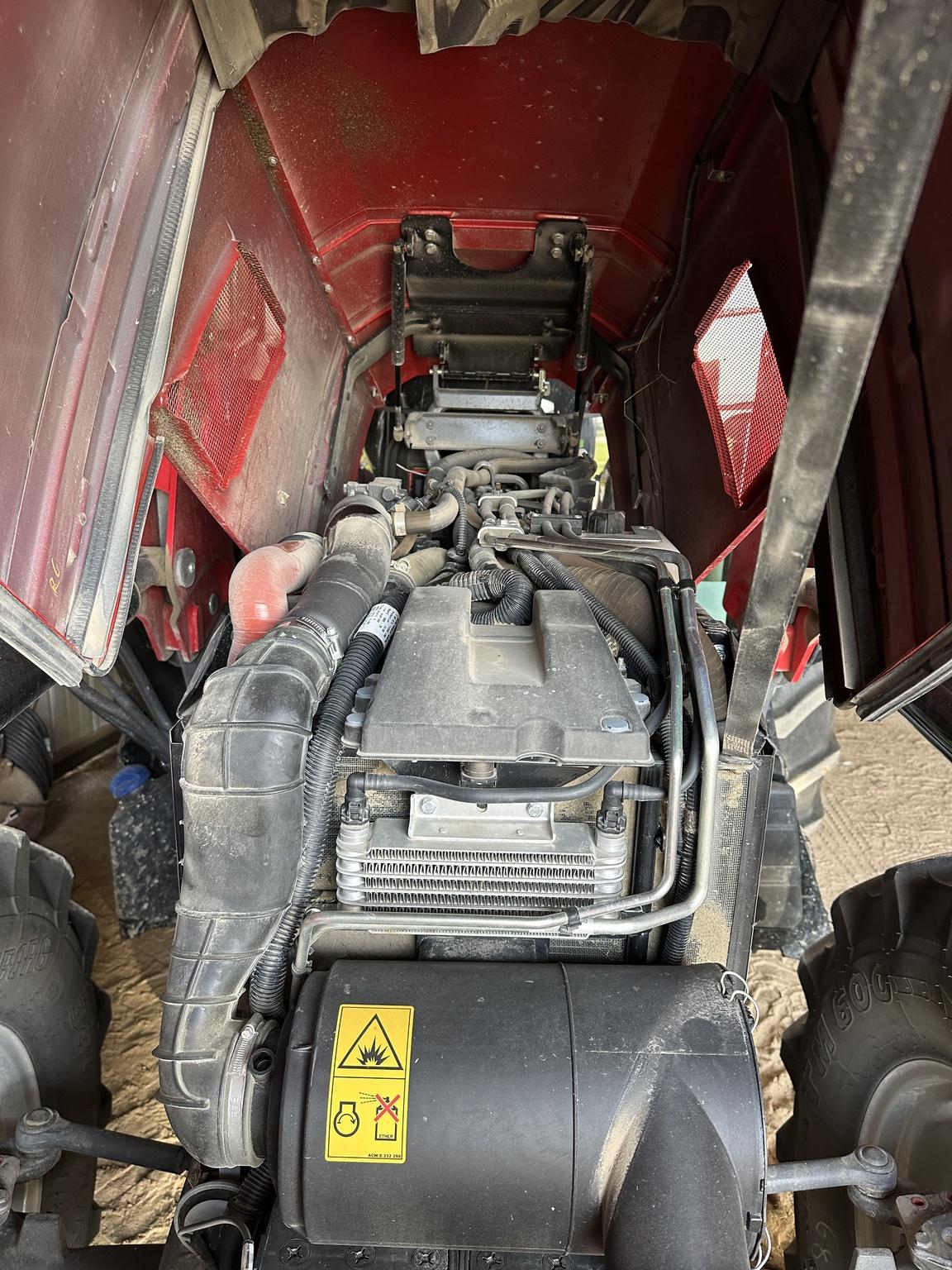 2023 Massey Ferguson 5711 Dyna4 Image